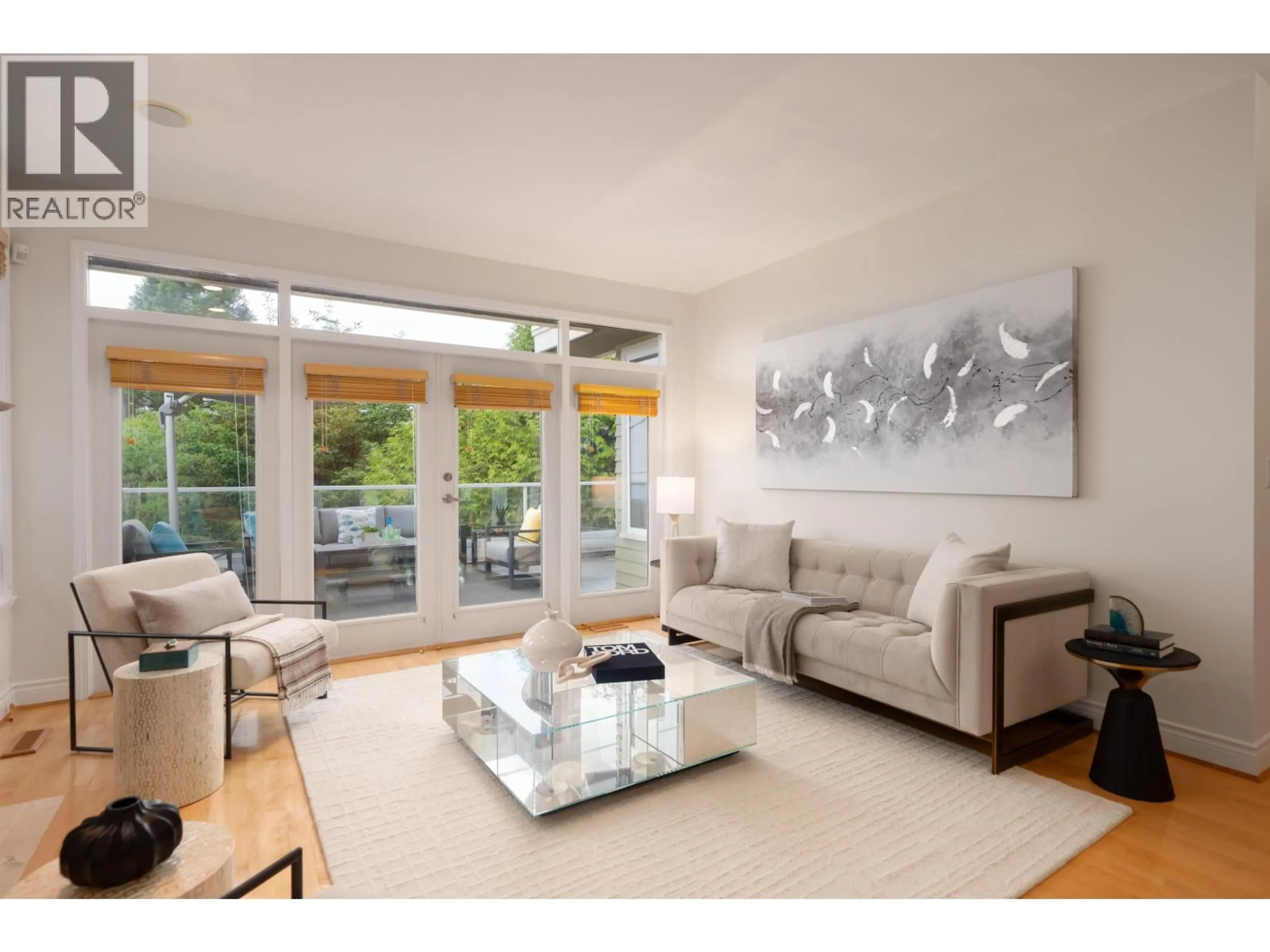 Living room with furniture, unknown for 4080 ST. PAULS AVENUE, North Vancouver British Columbia V7N1T5