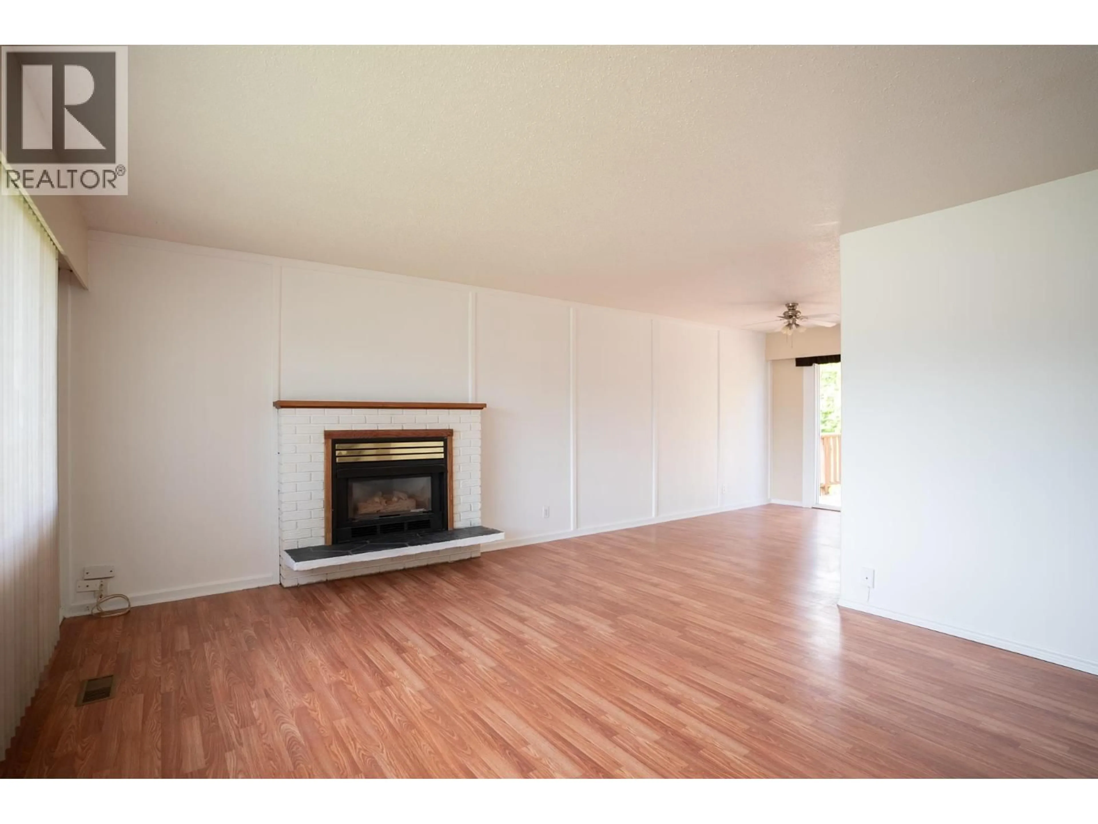 A pic of a room for 2839 UPLAND STREET, Prince George British Columbia V2L2W5