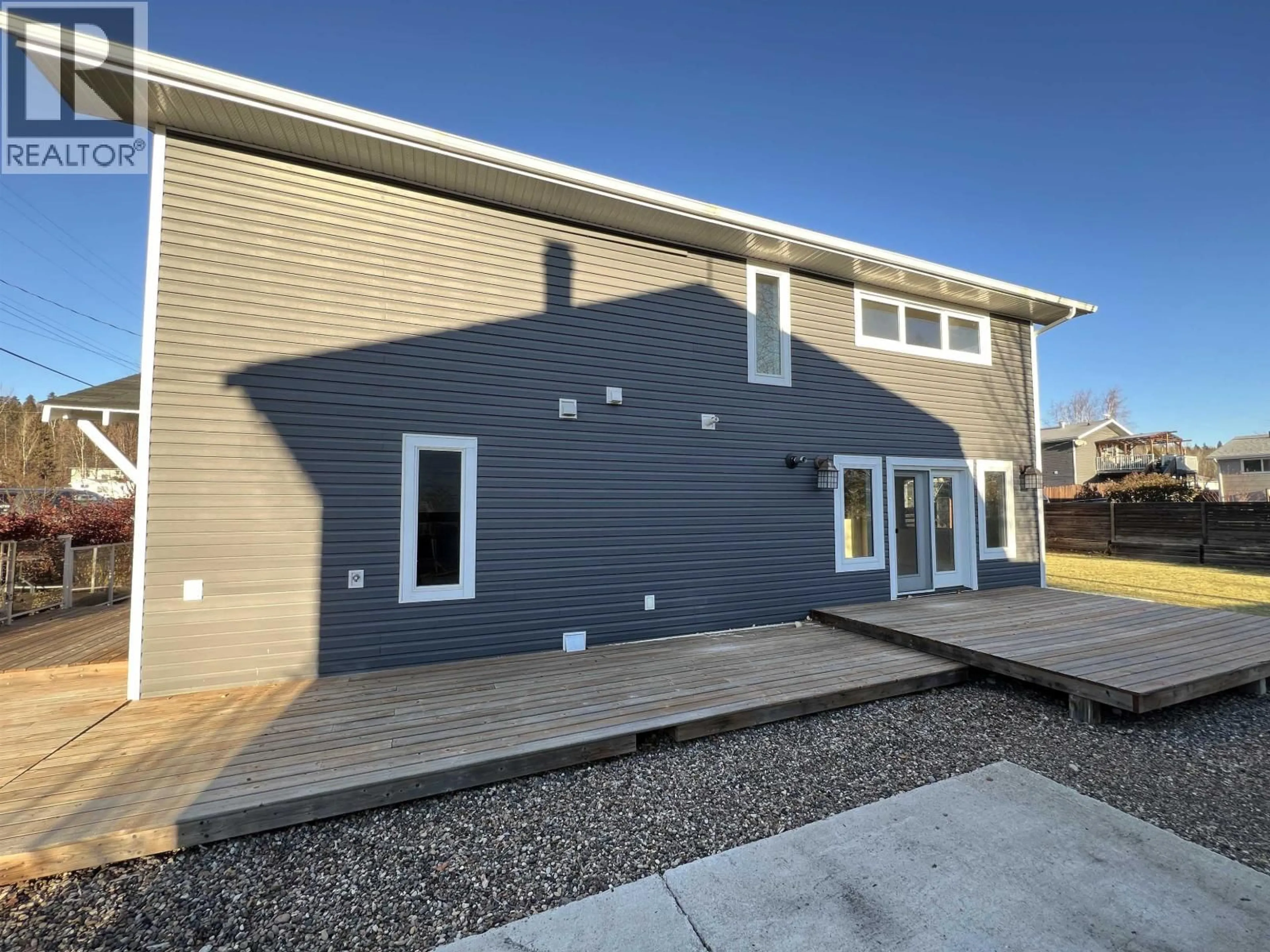 Home with vinyl exterior material, building for 4716 BOUNDARY ROAD, Fort Nelson British Columbia V0C1R0