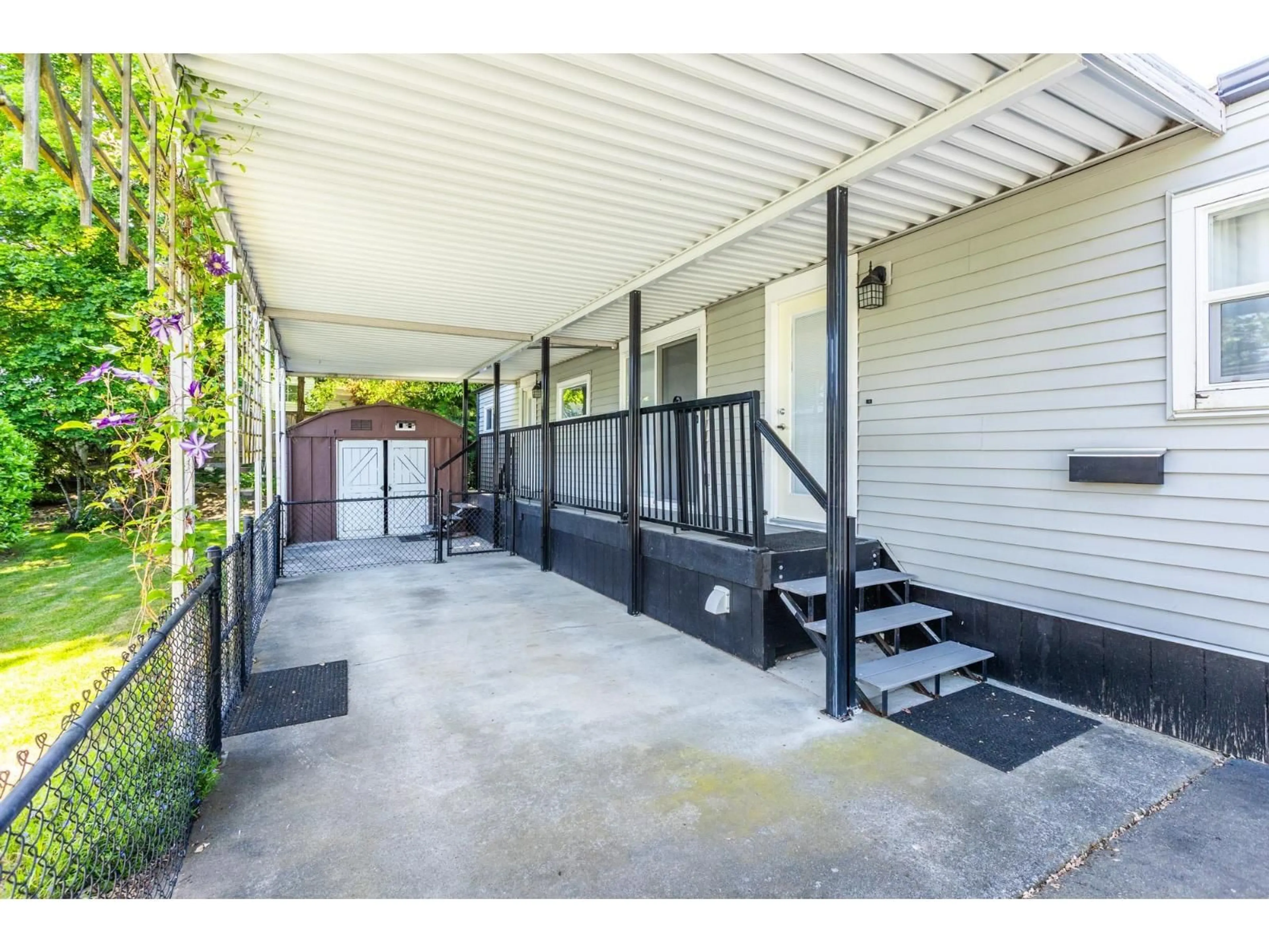 Patio, street for 80 - 1840 160 STREET, Surrey British Columbia V4A4X4