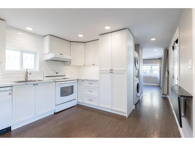 80 - 1840 160 STREET, Surrey 5