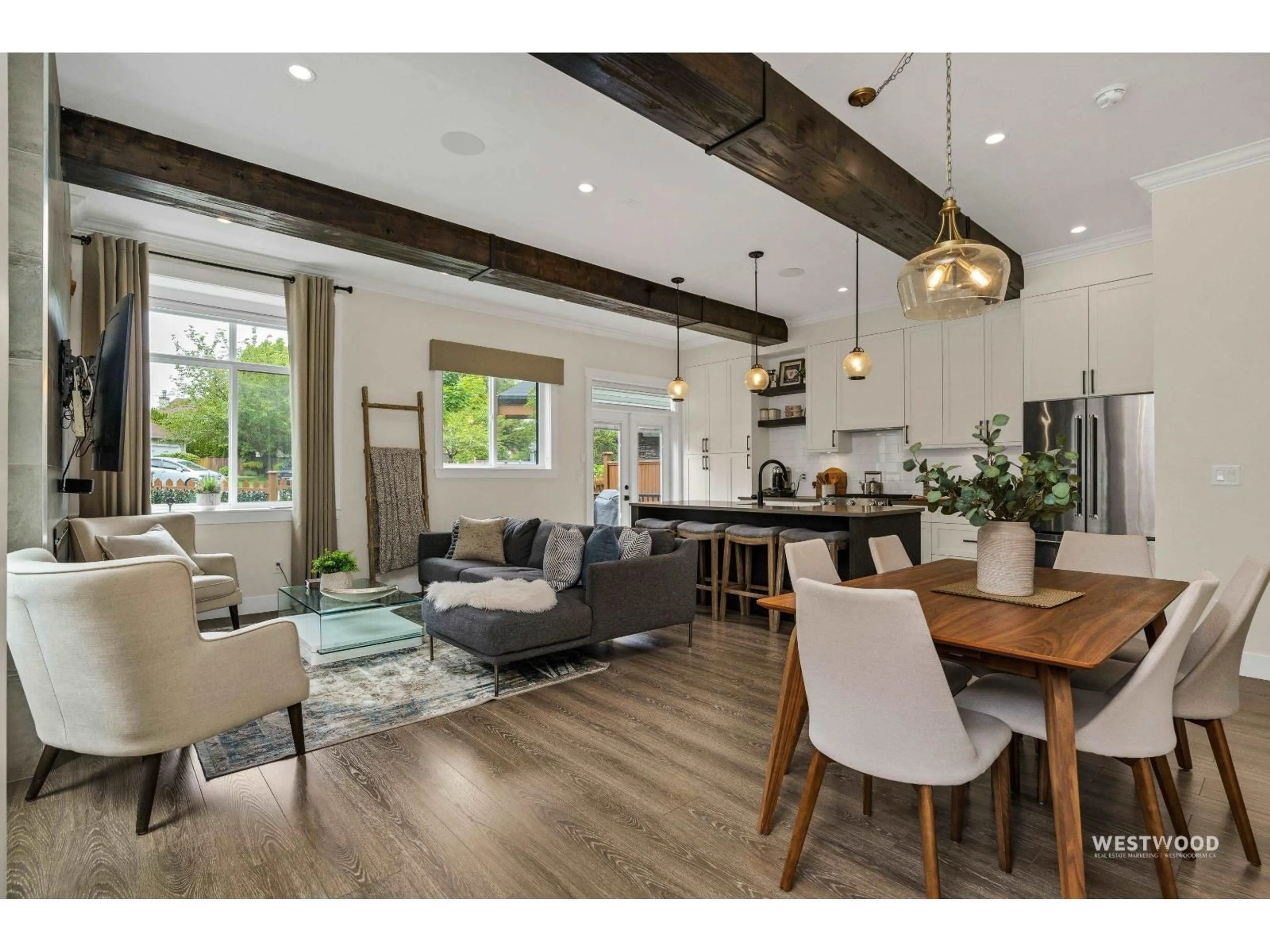 Open concept kitchen, wood/laminate floor for 18 - 1454 162B STREET, Surrey British Columbia V4A9W9