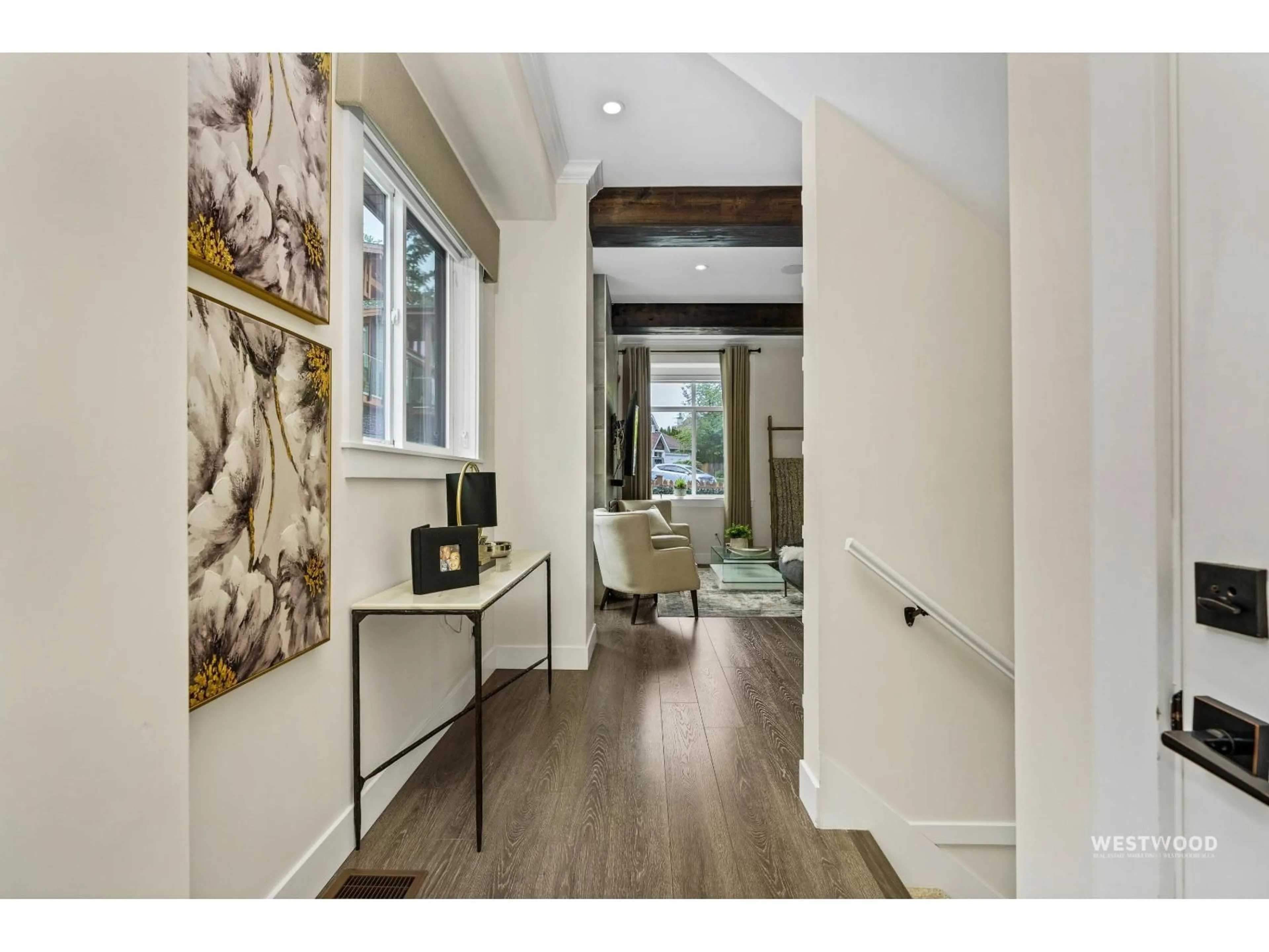 Indoor entryway for 18 - 1454 162B STREET, Surrey British Columbia V4A9W9