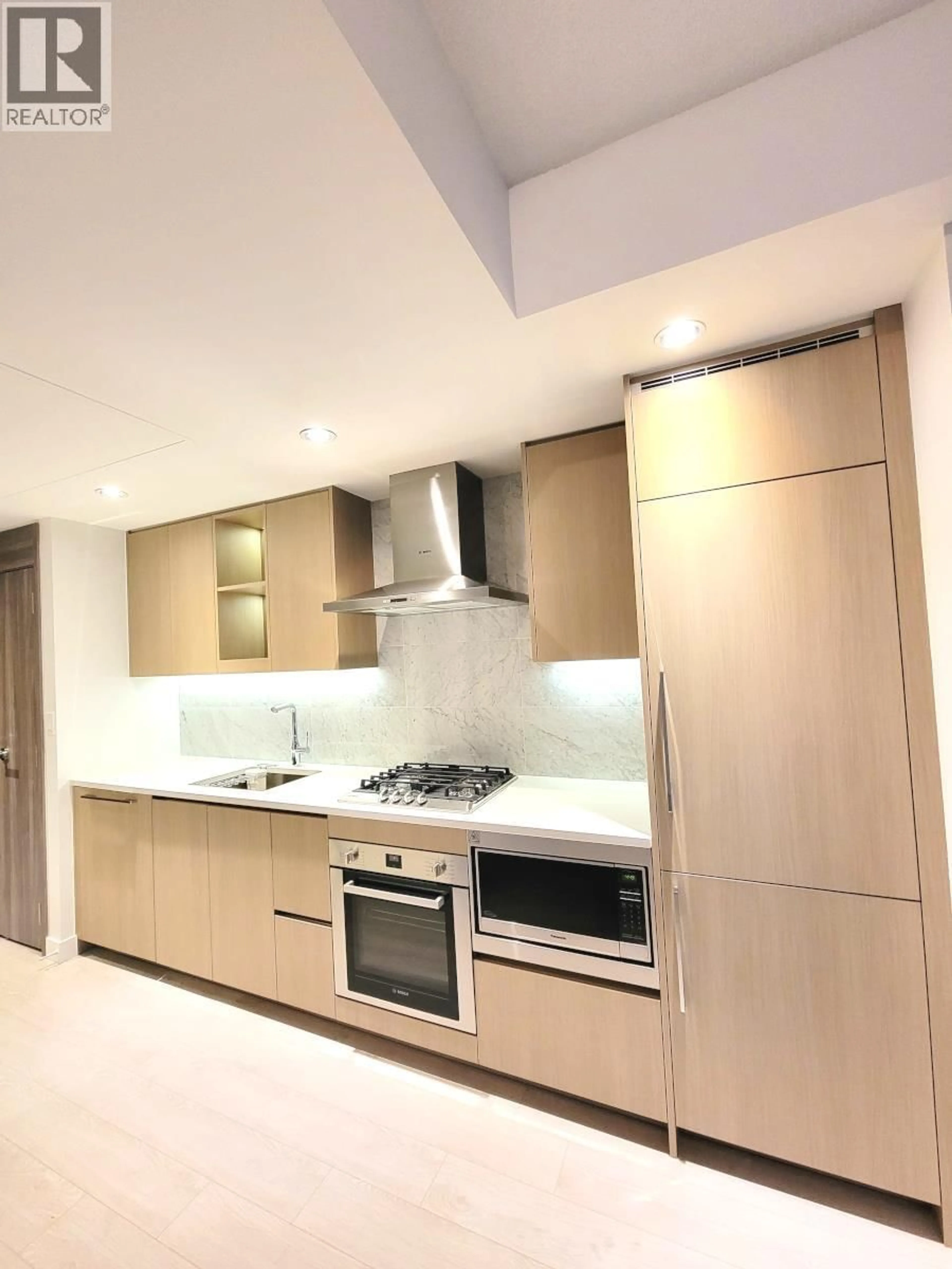 Standard kitchen, unknown for 2609 - 4730 LOUGHEED HIGHWAY, Burnaby British Columbia V5C0M9