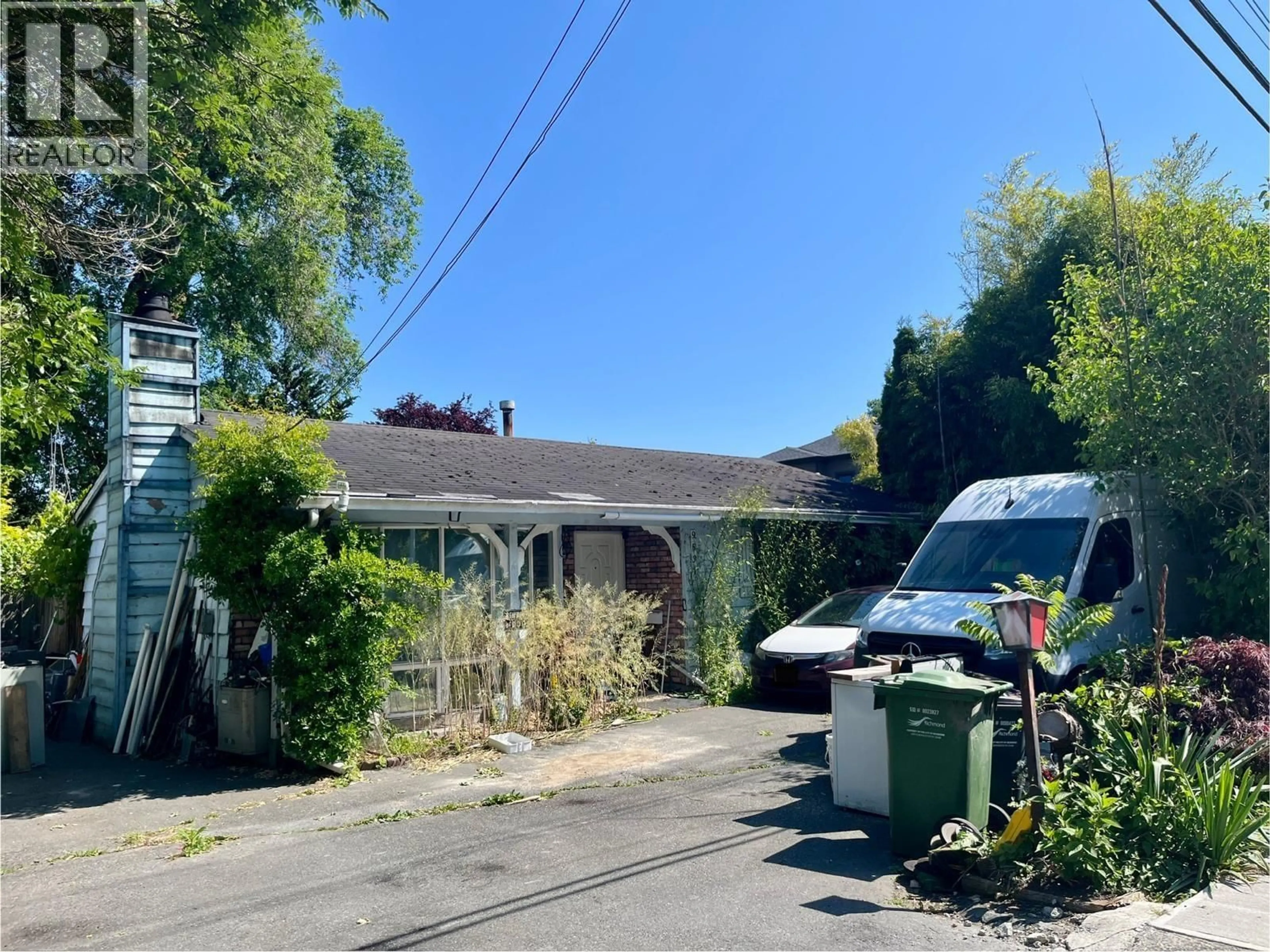 A pic from outside/outdoor area/front of a property/back of a property/a pic from drone, street for 9531 STEVESTON HIGHWAY, Richmond British Columbia V7A1M7