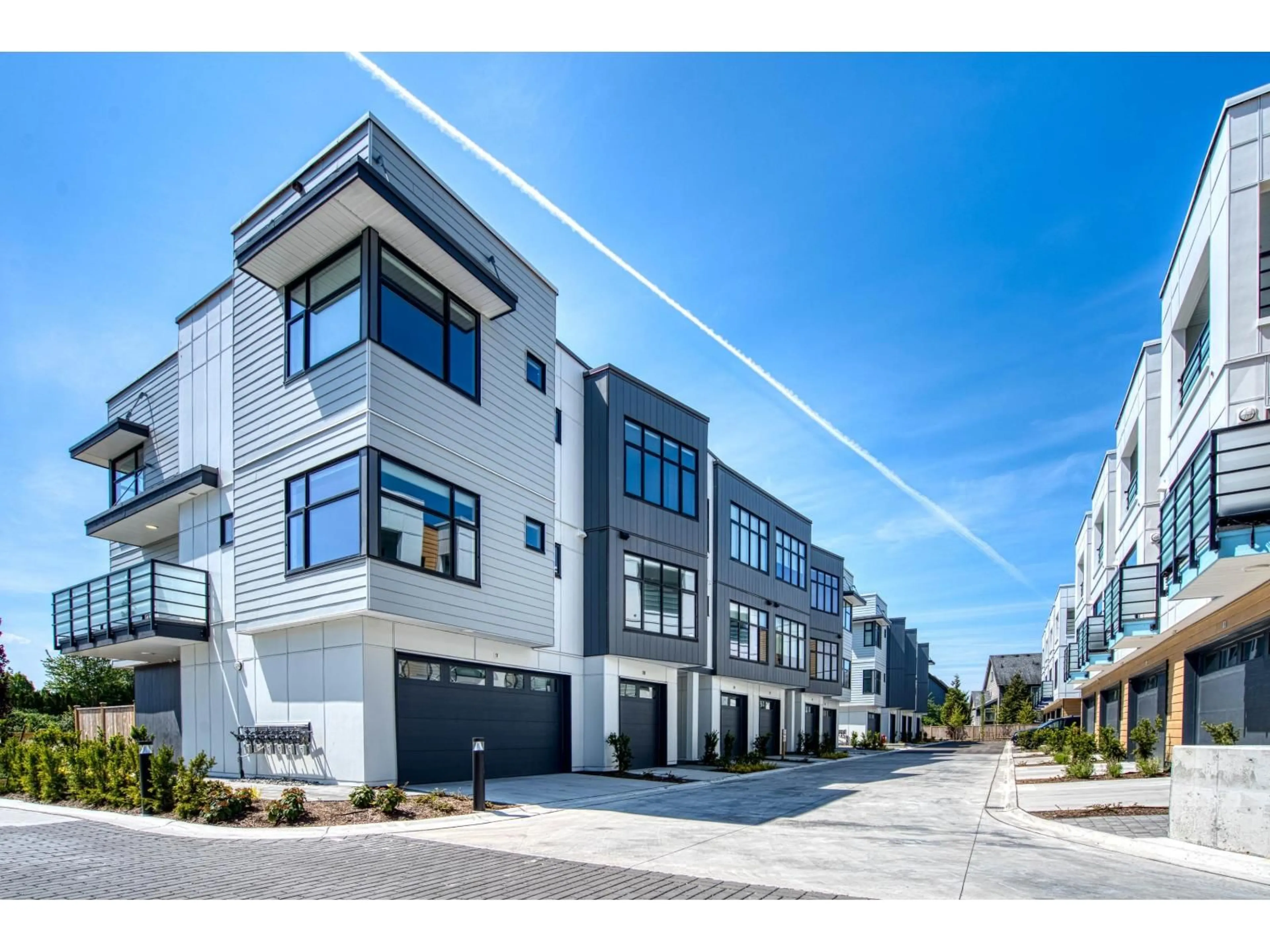 Unknown for 24 - 177 175A STREET, Surrey British Columbia V3Z1L1