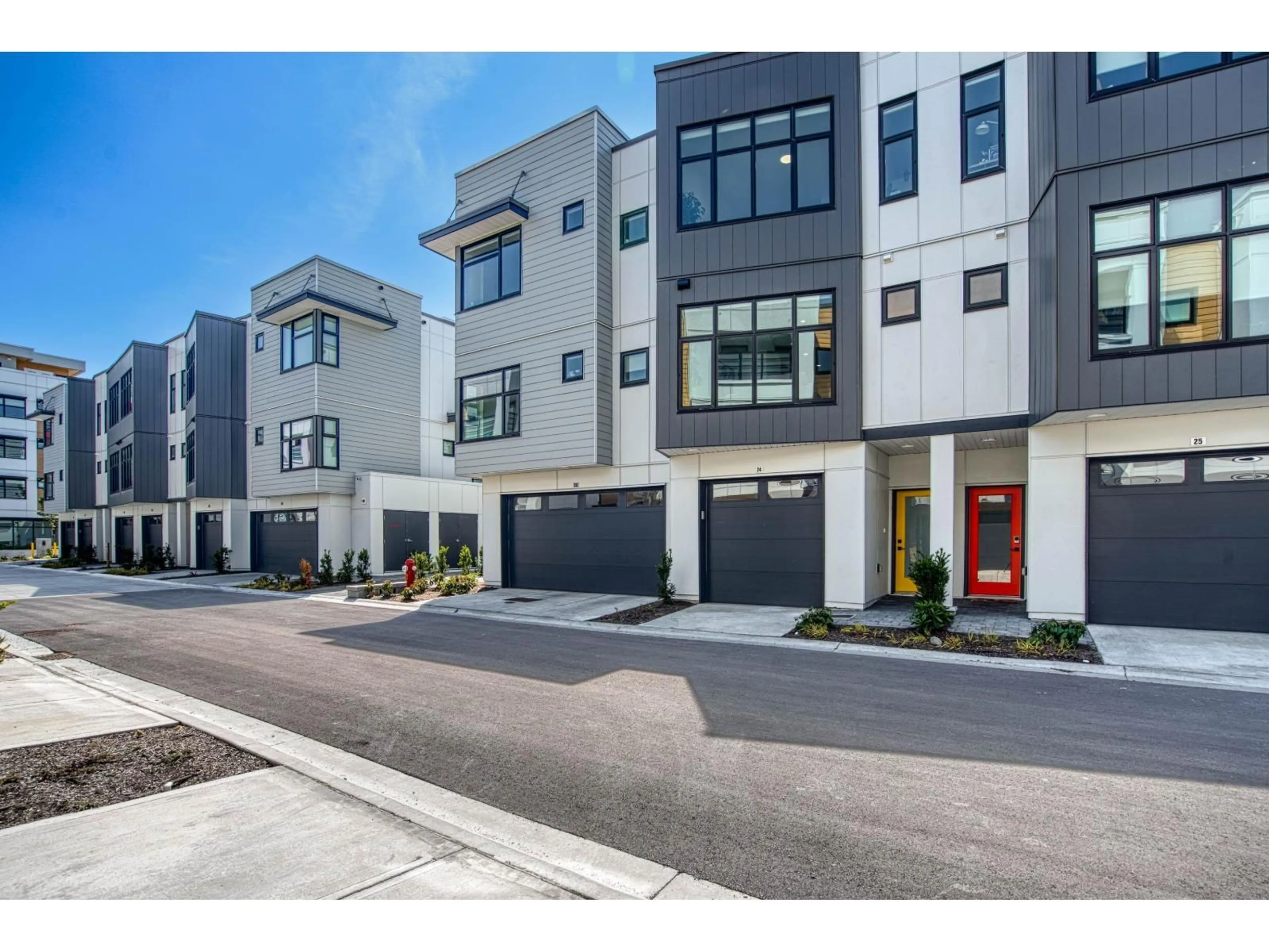 Unknown for 24 - 177 175A STREET, Surrey British Columbia V3Z1L1