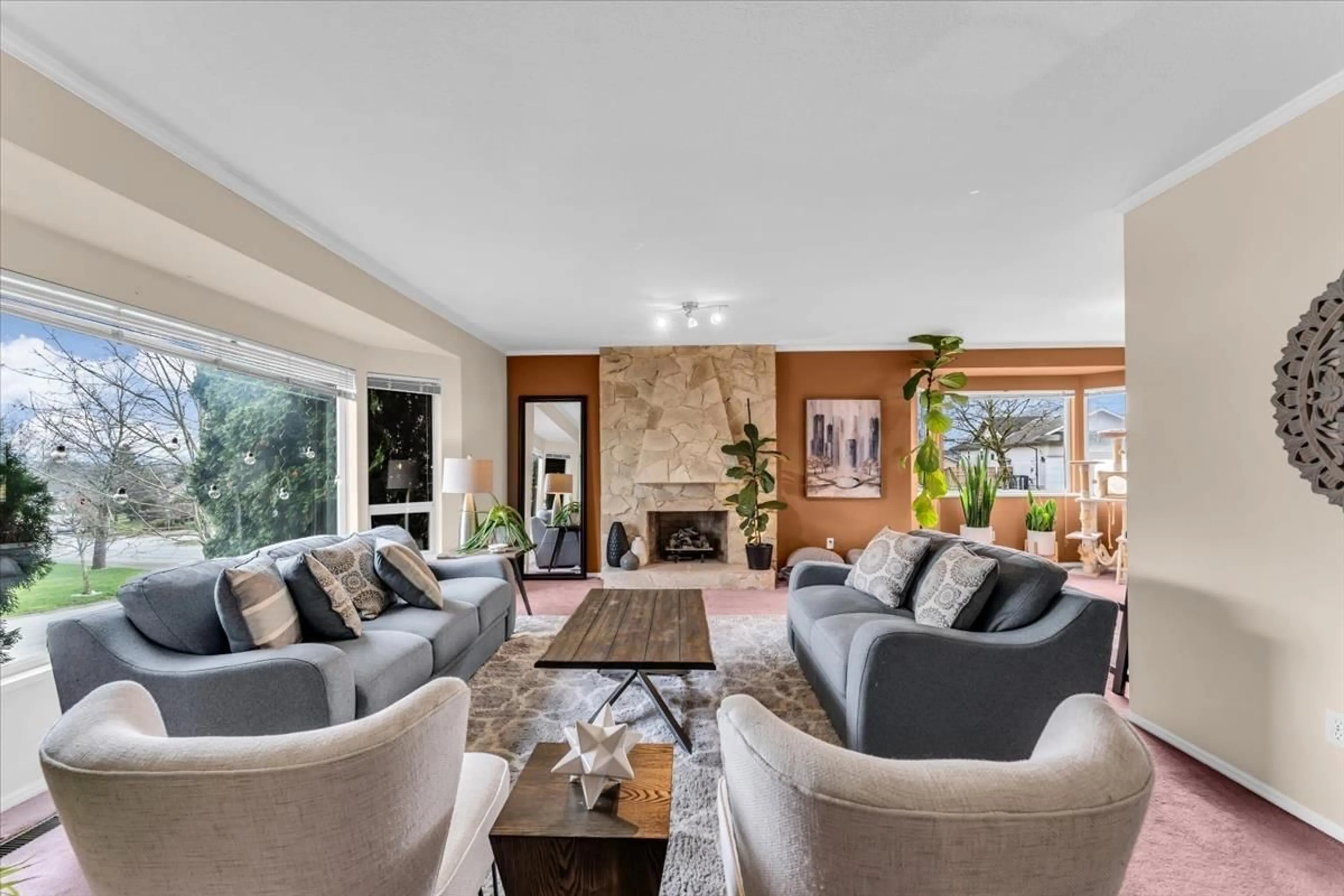 Living room with furniture, unknown for 5737 190 STREET, Surrey British Columbia V3S7M5