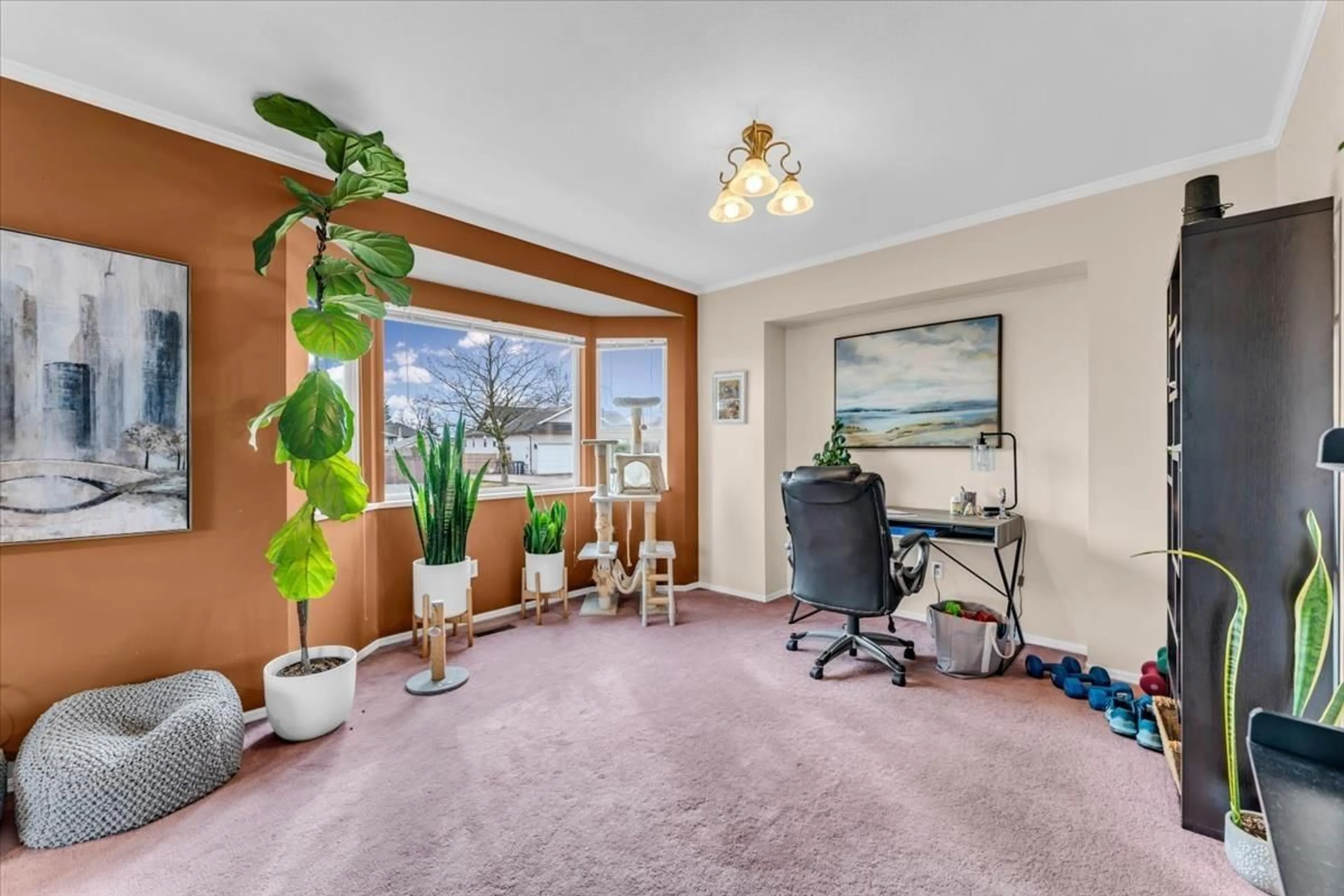 Indoor foyer for 5737 190 STREET, Surrey British Columbia V3S7M5