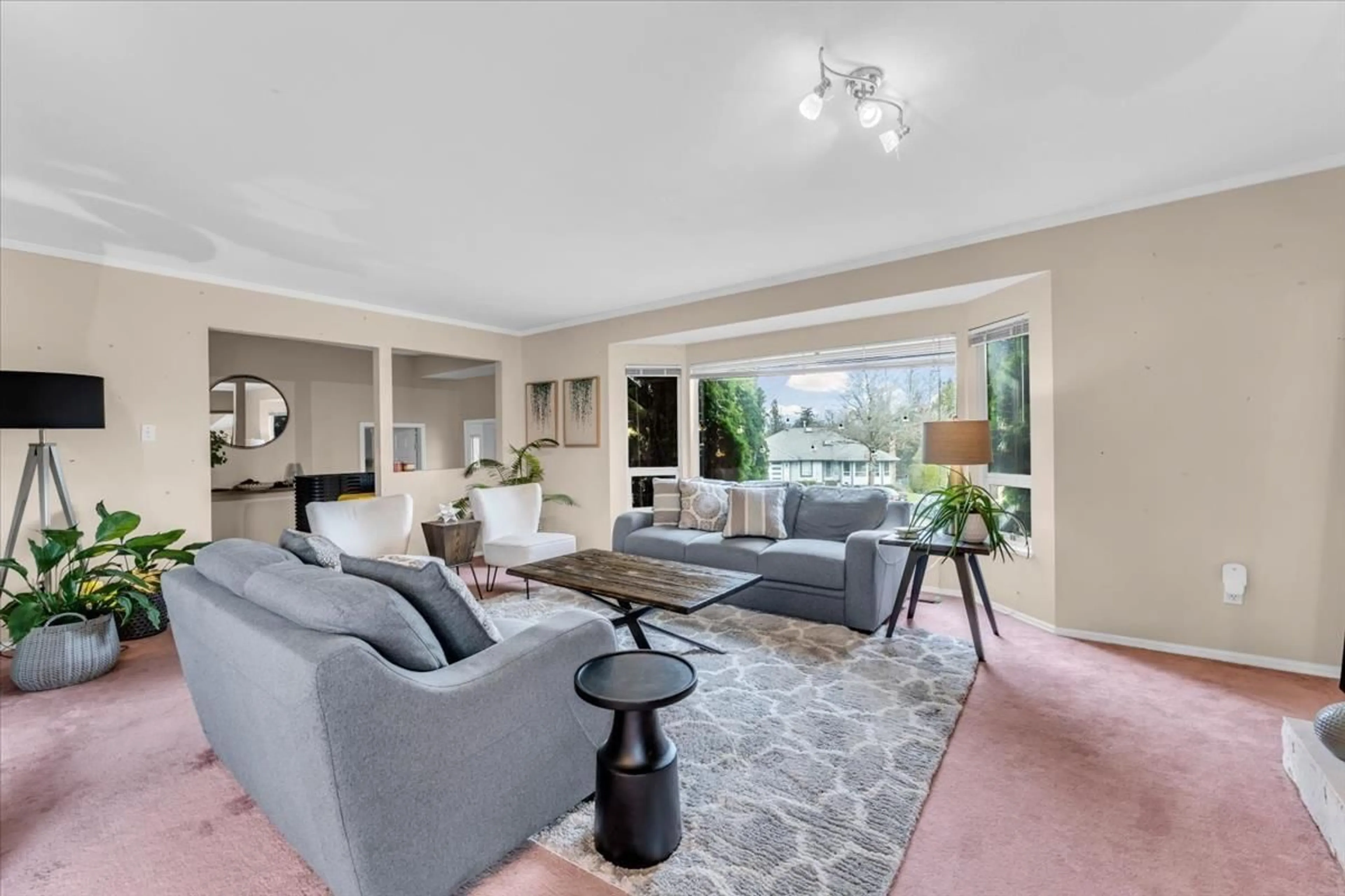 Living room with furniture, unknown for 5737 190 STREET, Surrey British Columbia V3S7M5