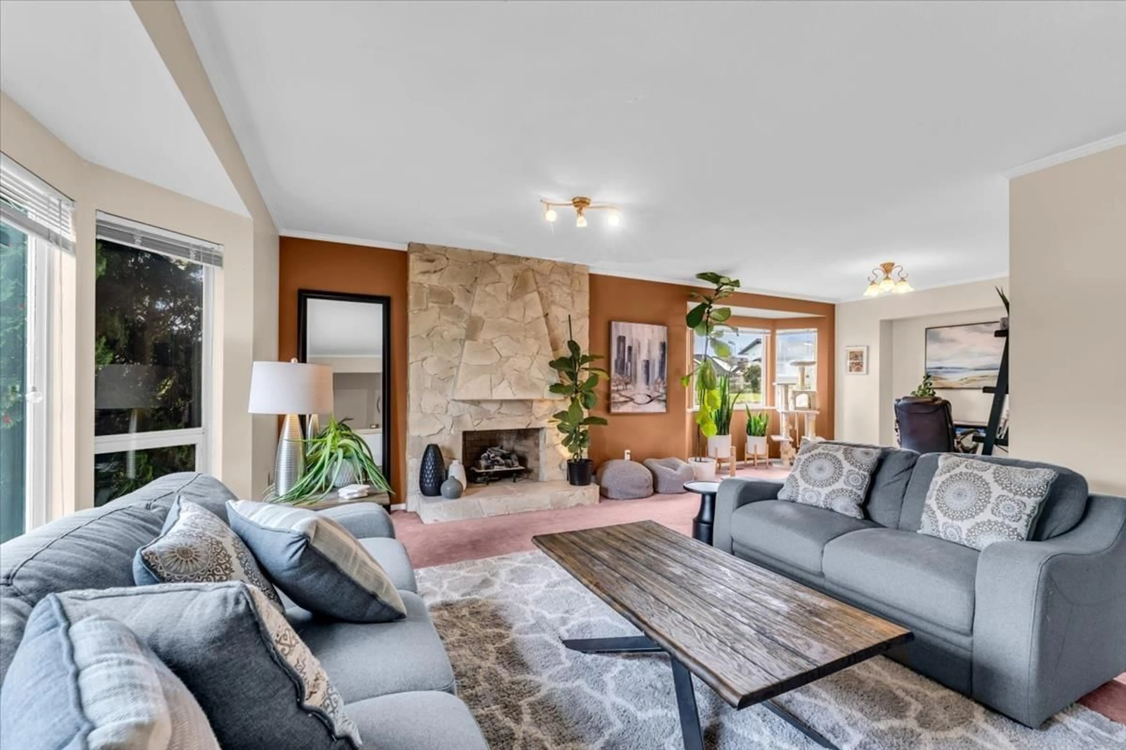 Living room with furniture, unknown for 5737 190 STREET, Surrey British Columbia V3S7M5