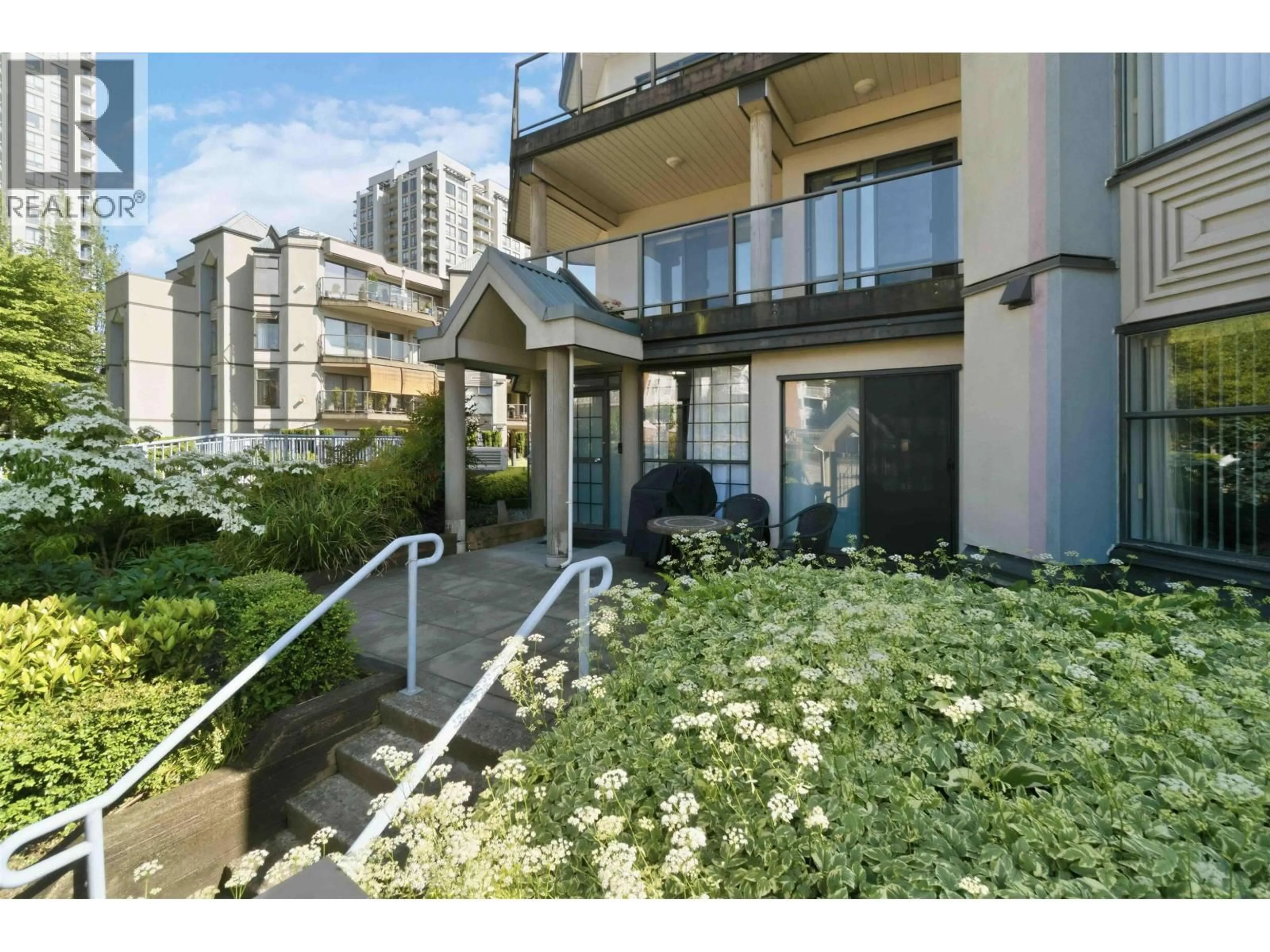 Unknown for 103 - 2968 BURLINGTON DRIVE, Coquitlam British Columbia V3B7N4