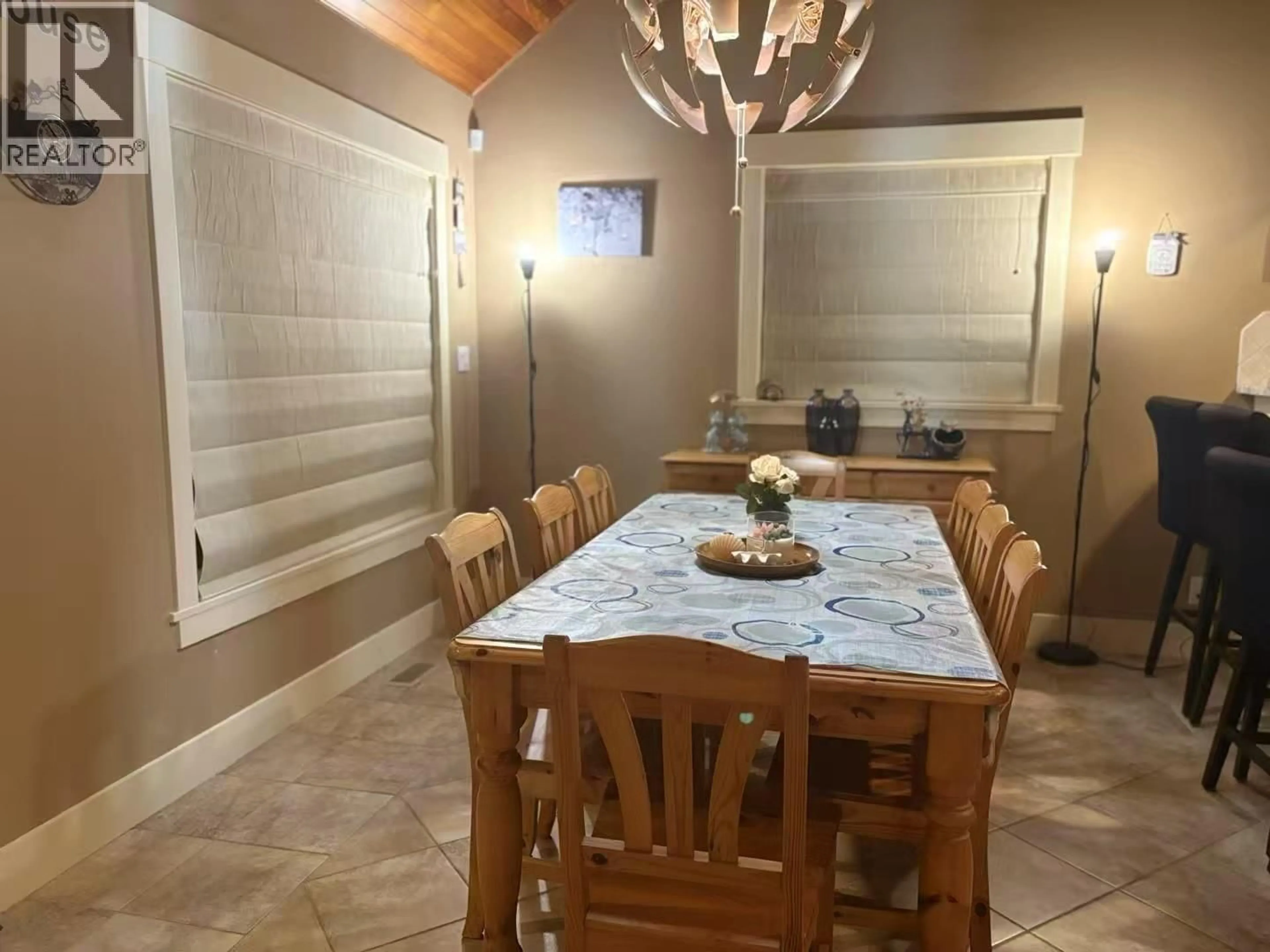 Dining room, ceramic/tile floor for 5393 SANS SOUCI ROAD, Sunshine Valley British Columbia V7Z1B6