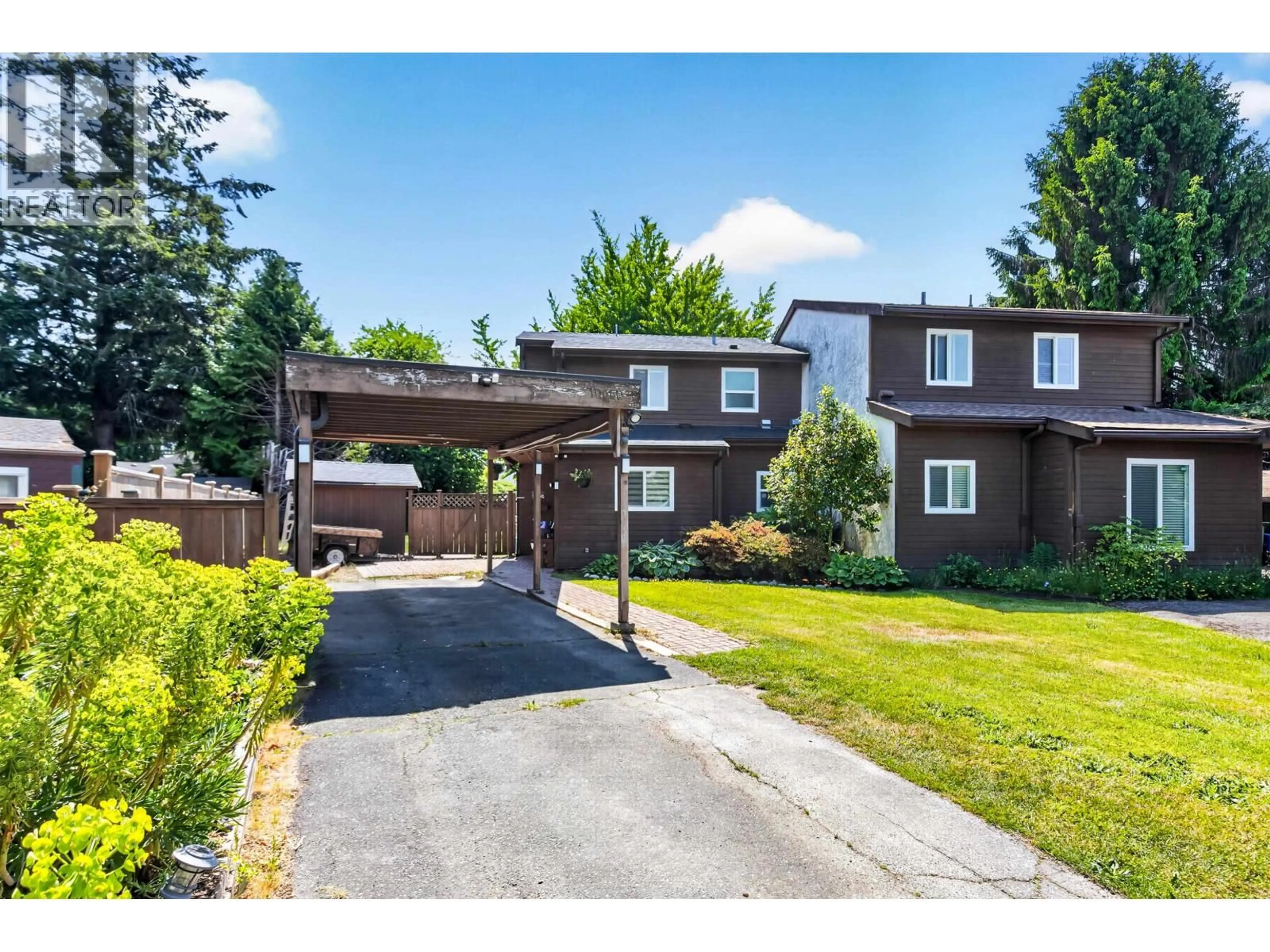 A pic from outside/outdoor area/front of a property/back of a property/a pic from drone, street for 10660 WHISTLER COURT, Richmond British Columbia V7E4C7