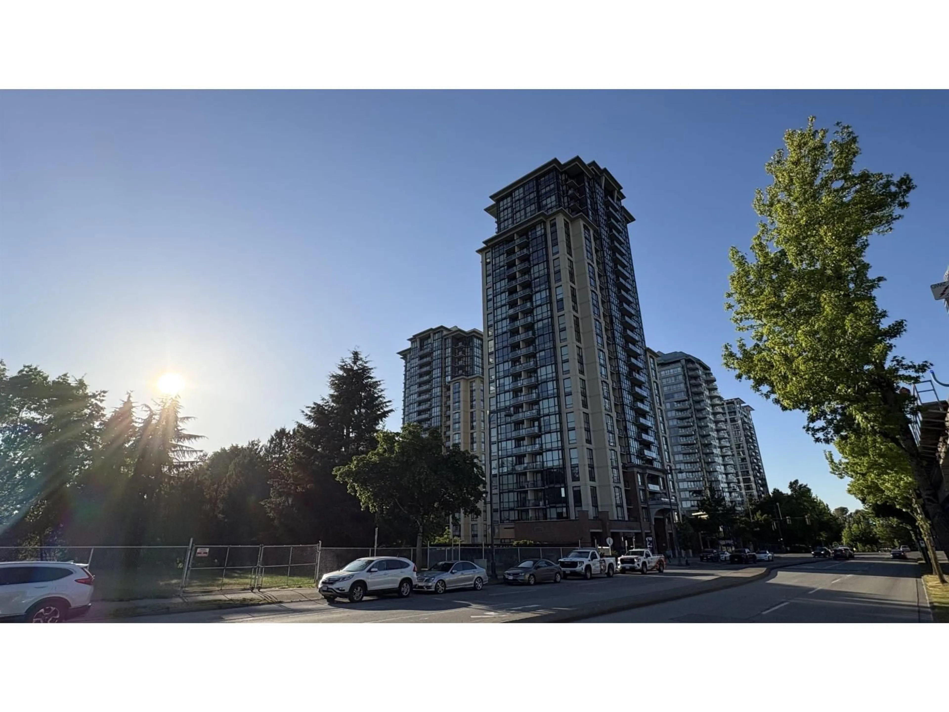 Unknown for 2110 - 10777 UNIVERSITY DRIVE, Surrey British Columbia V3T0E6
