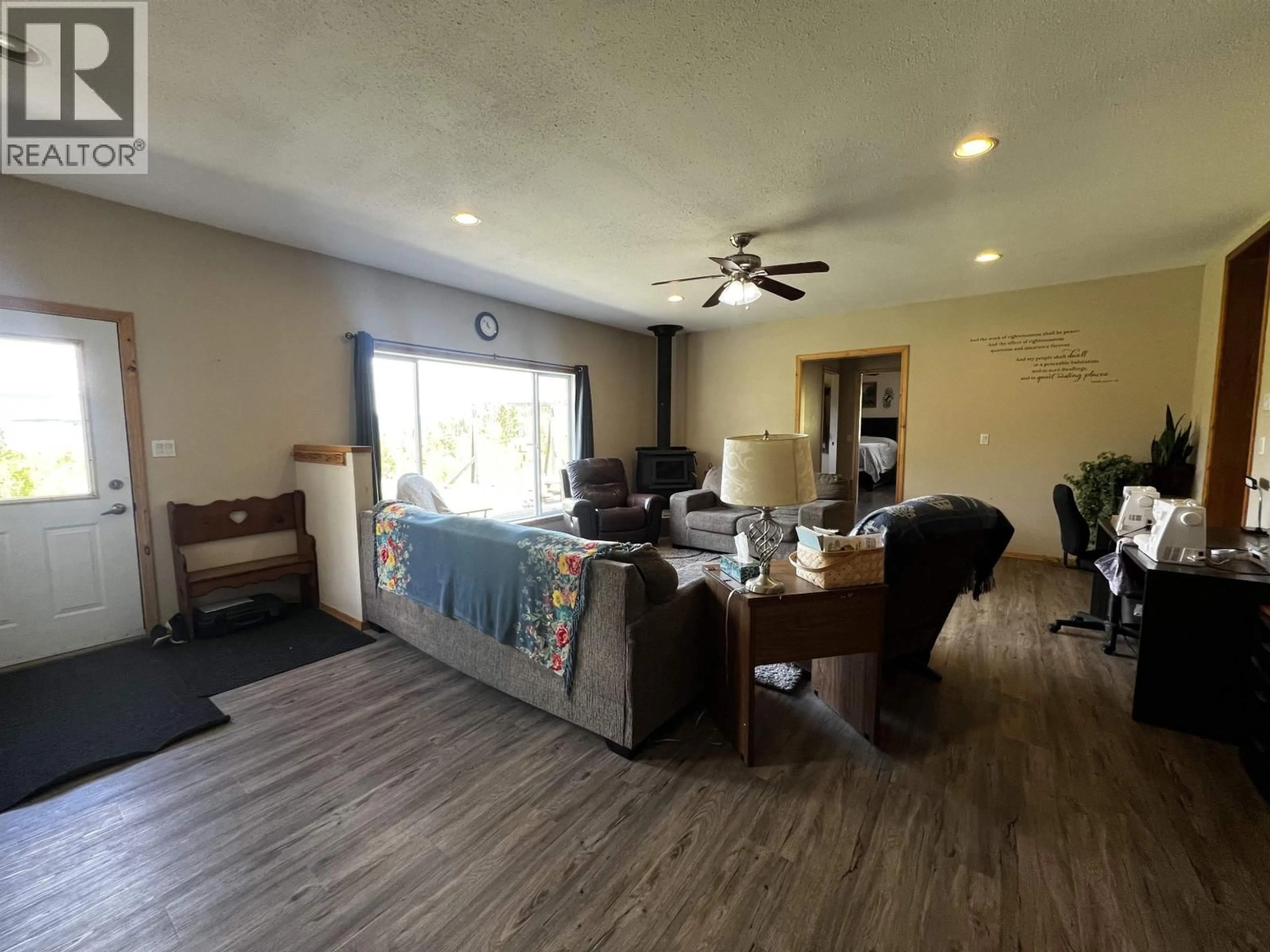 A pic of a room for 100 SCHRITT CRESCENT, Burns Lake British Columbia V0J1E0