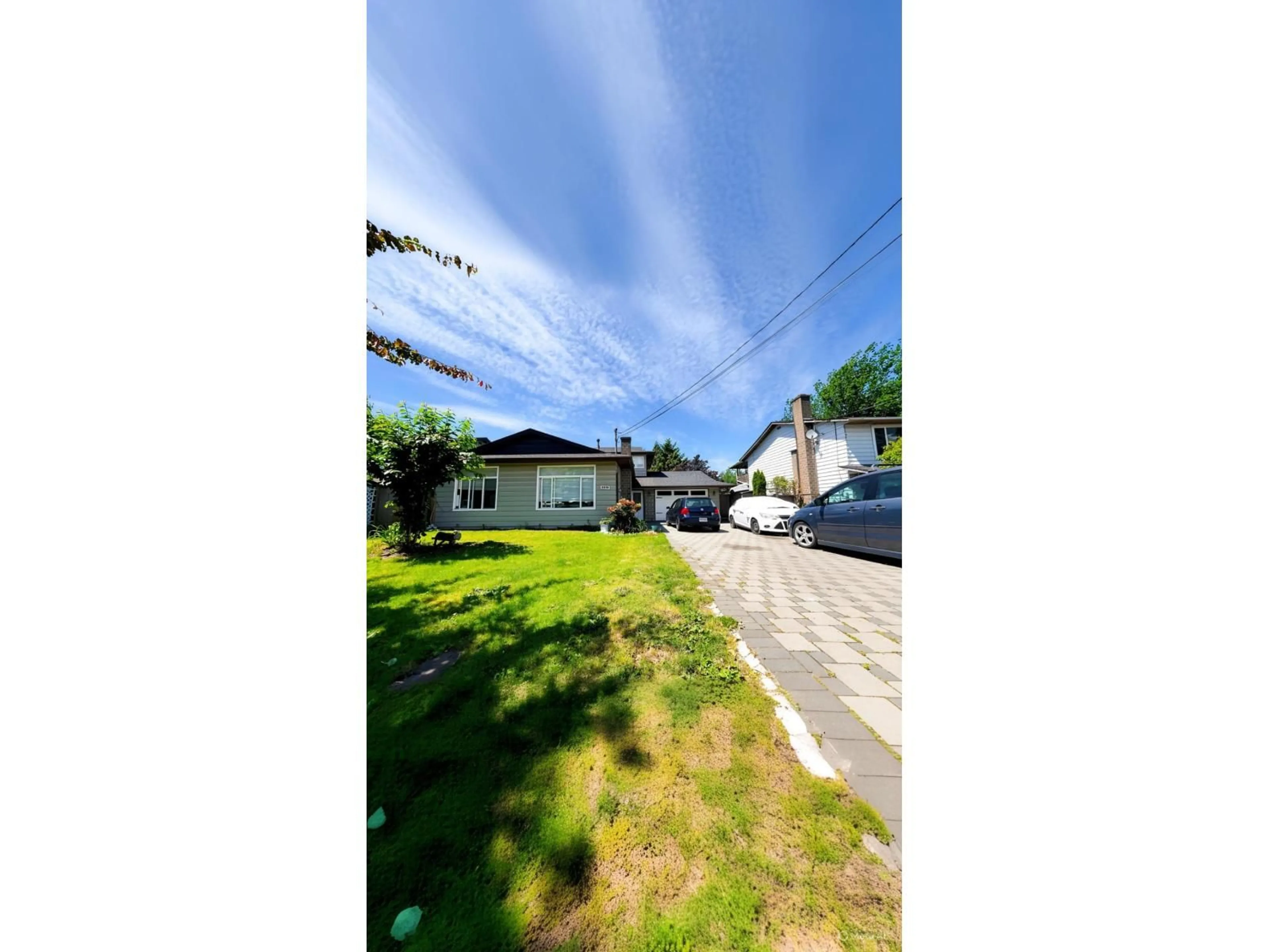 A pic from outside/outdoor area/front of a property/back of a property/a pic from drone, street for 5919 184 STREET, Surrey British Columbia V3S4N2