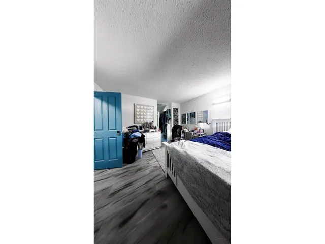 5919 184 STREET, Surrey 3