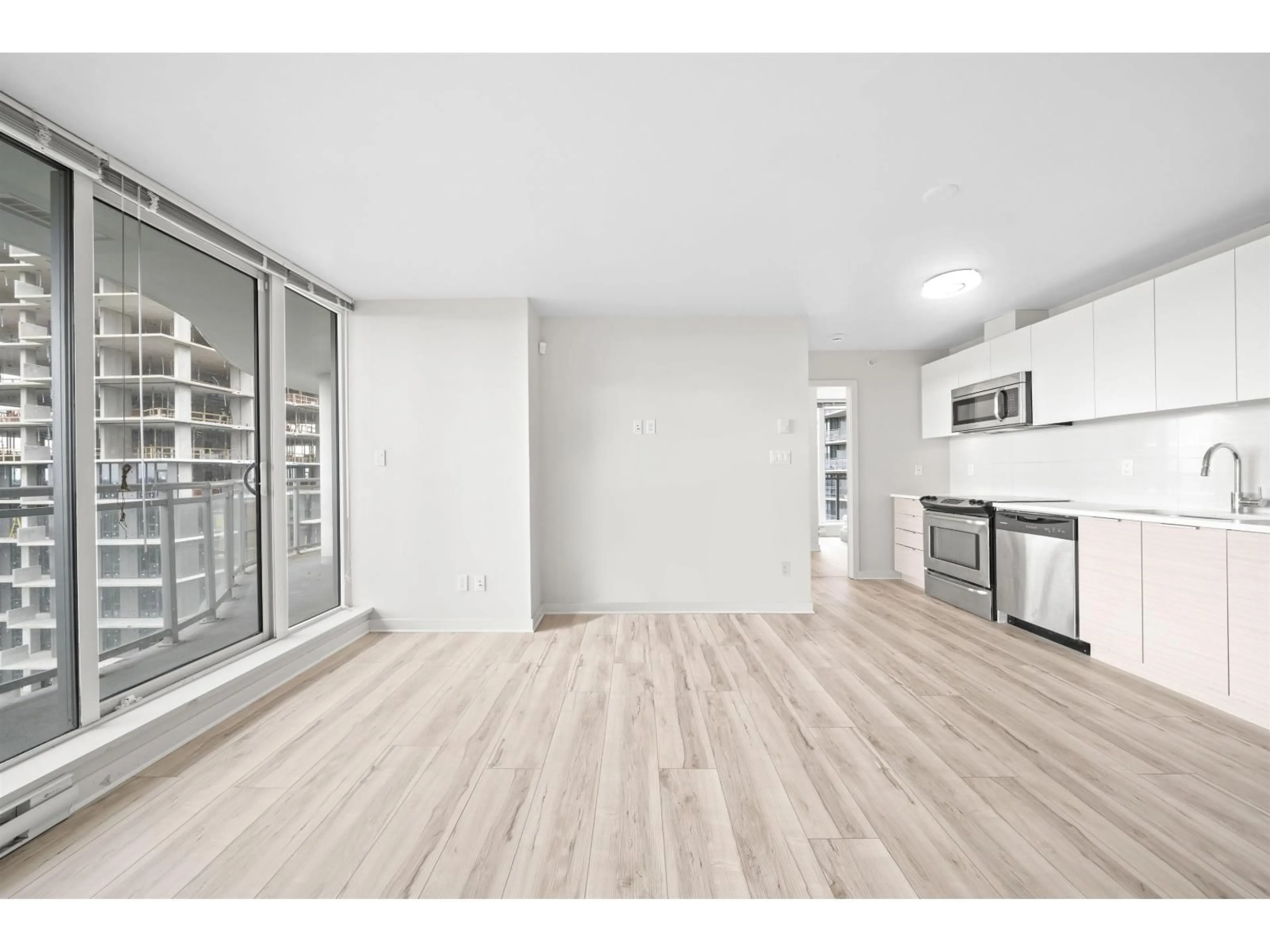 Unknown for 1801 - 13303 CENTRAL AVENUE, Surrey British Columbia V3T0K6