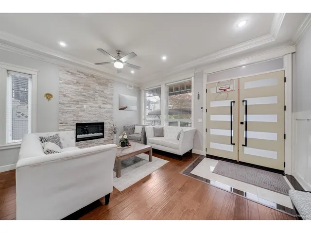 6116 140 STREET, Surrey 5