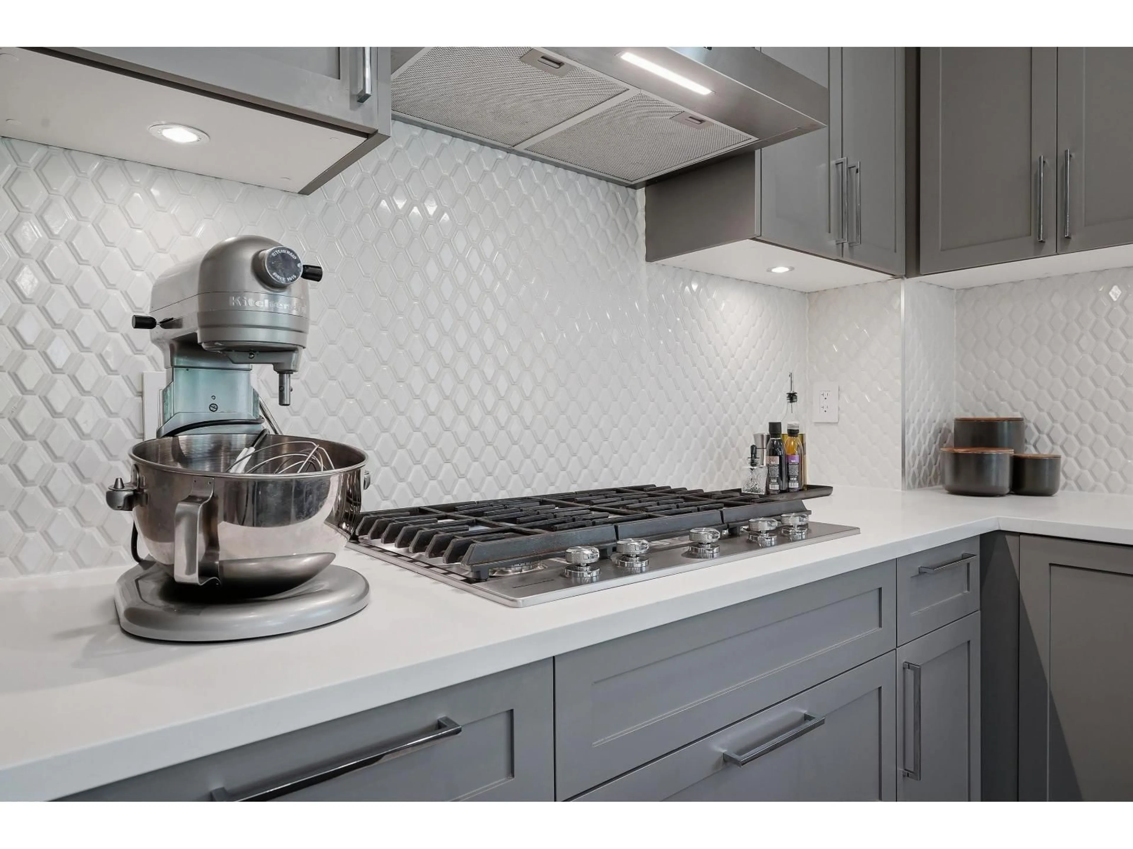 Contemporary kitchen, ceramic/tile floor for 60 - 20327 72B AVENUE, Langley British Columbia V2Y4J6