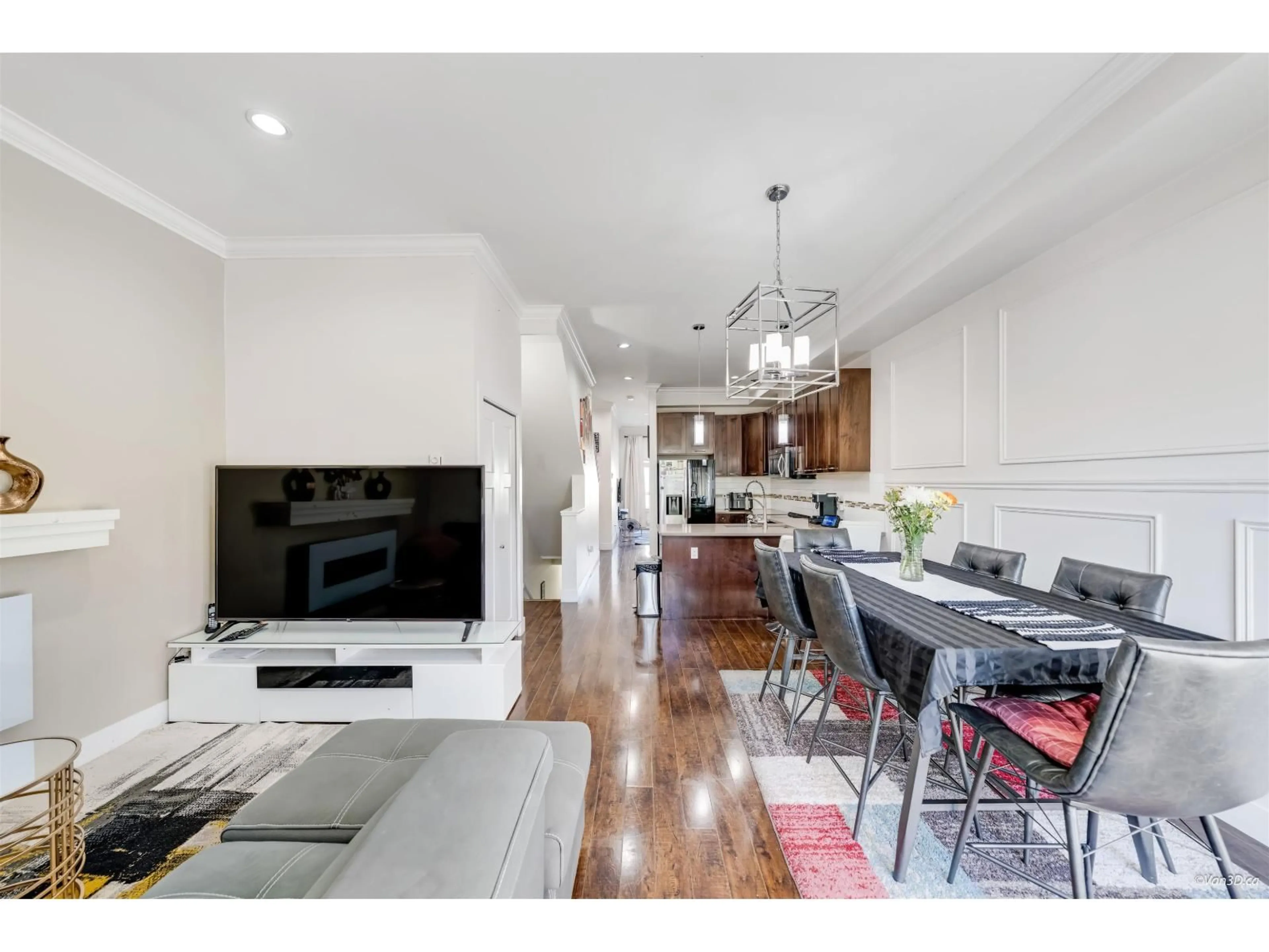Open concept kitchen, wood/laminate floor for 65 - 6945 185 STREET, Surrey British Columbia V4N6N4