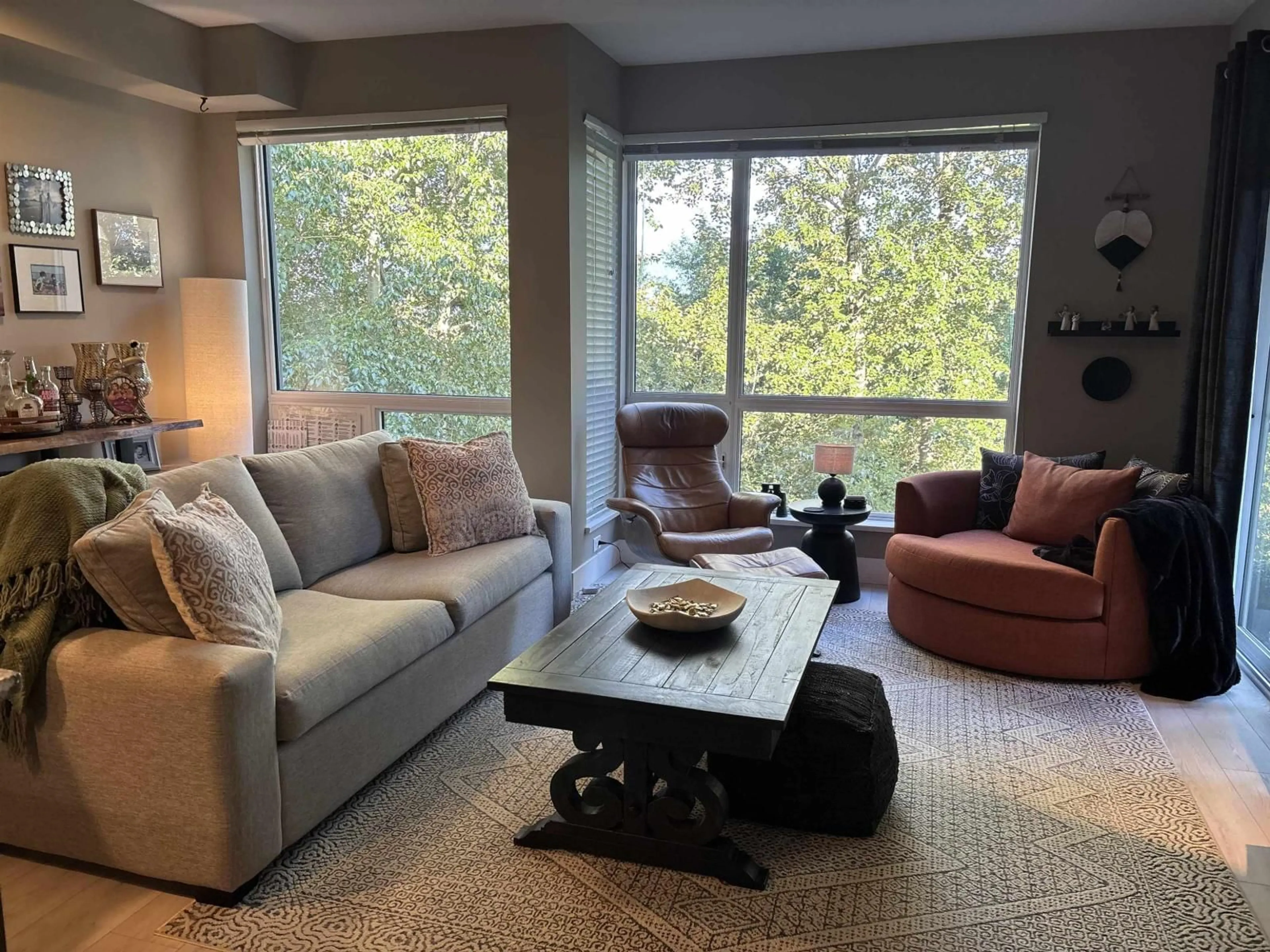 Living room with furniture, unknown for 311 - 2238 WHATCOM ROAD, Abbotsford British Columbia V3G0E6