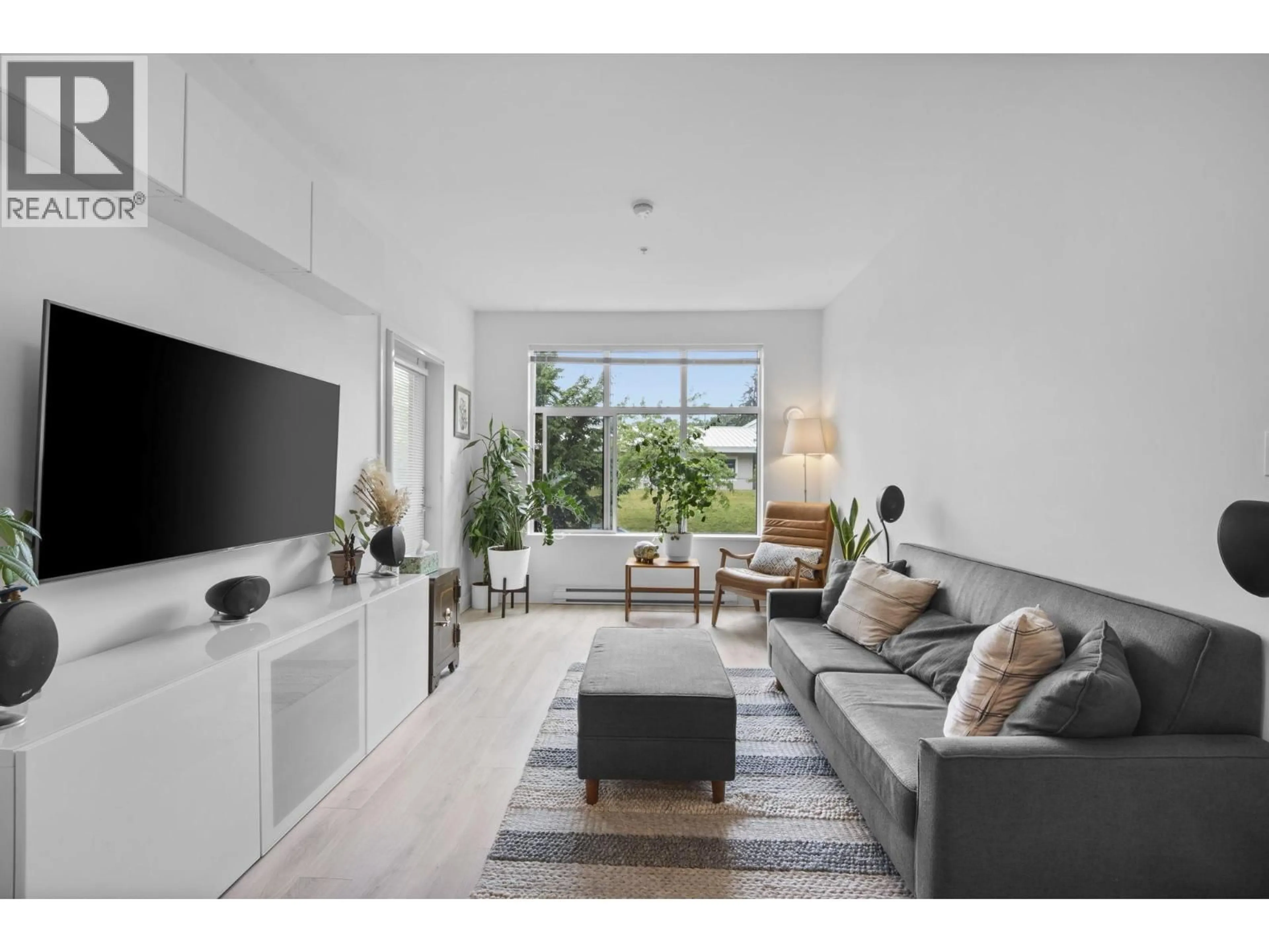 Living room with furniture, unknown for 216 - 828 GAUTHIER AVENUE, Coquitlam British Columbia V3K0E9