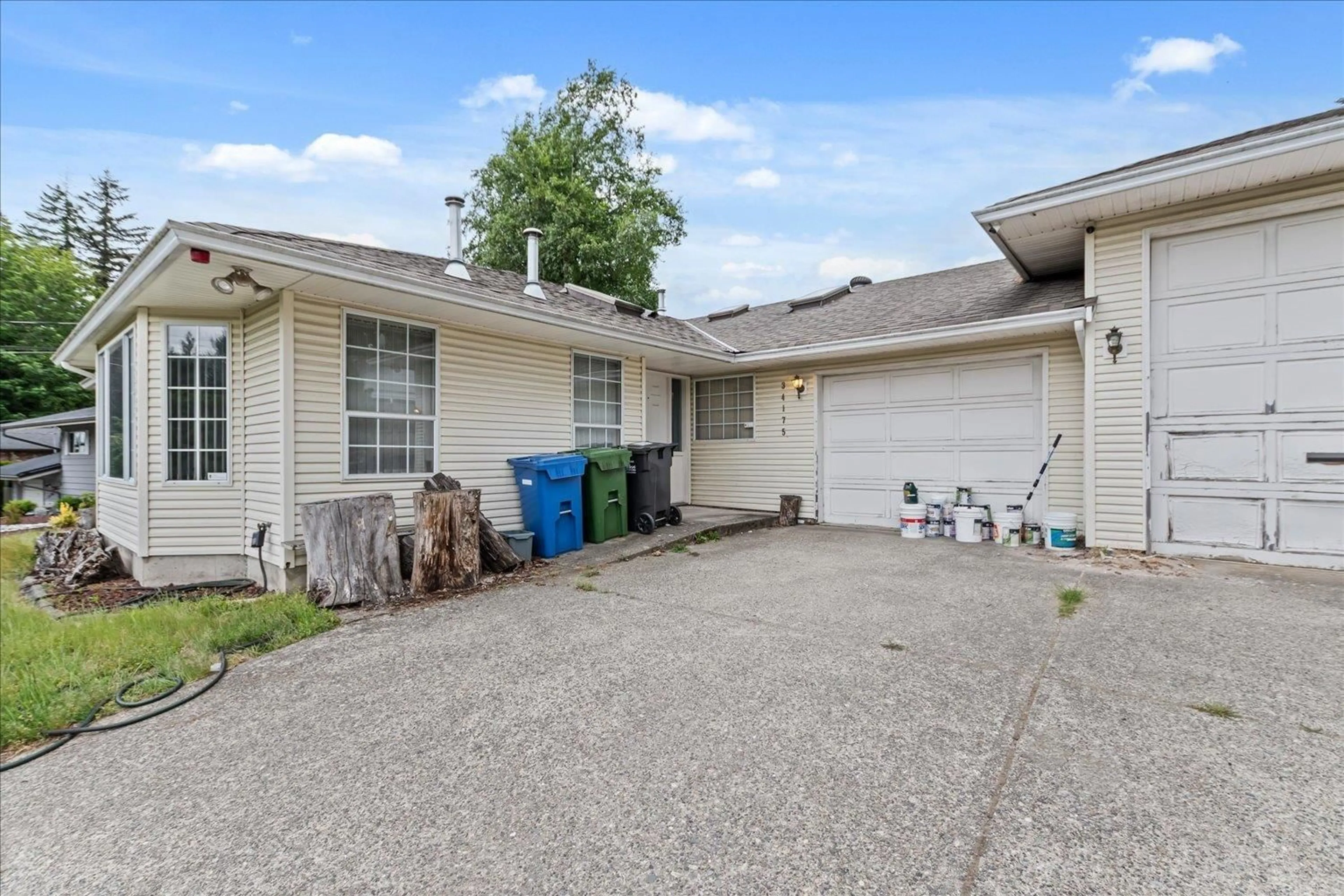 Unknown for 34175 OLD YALE ROAD, Abbotsford British Columbia V2S2K6
