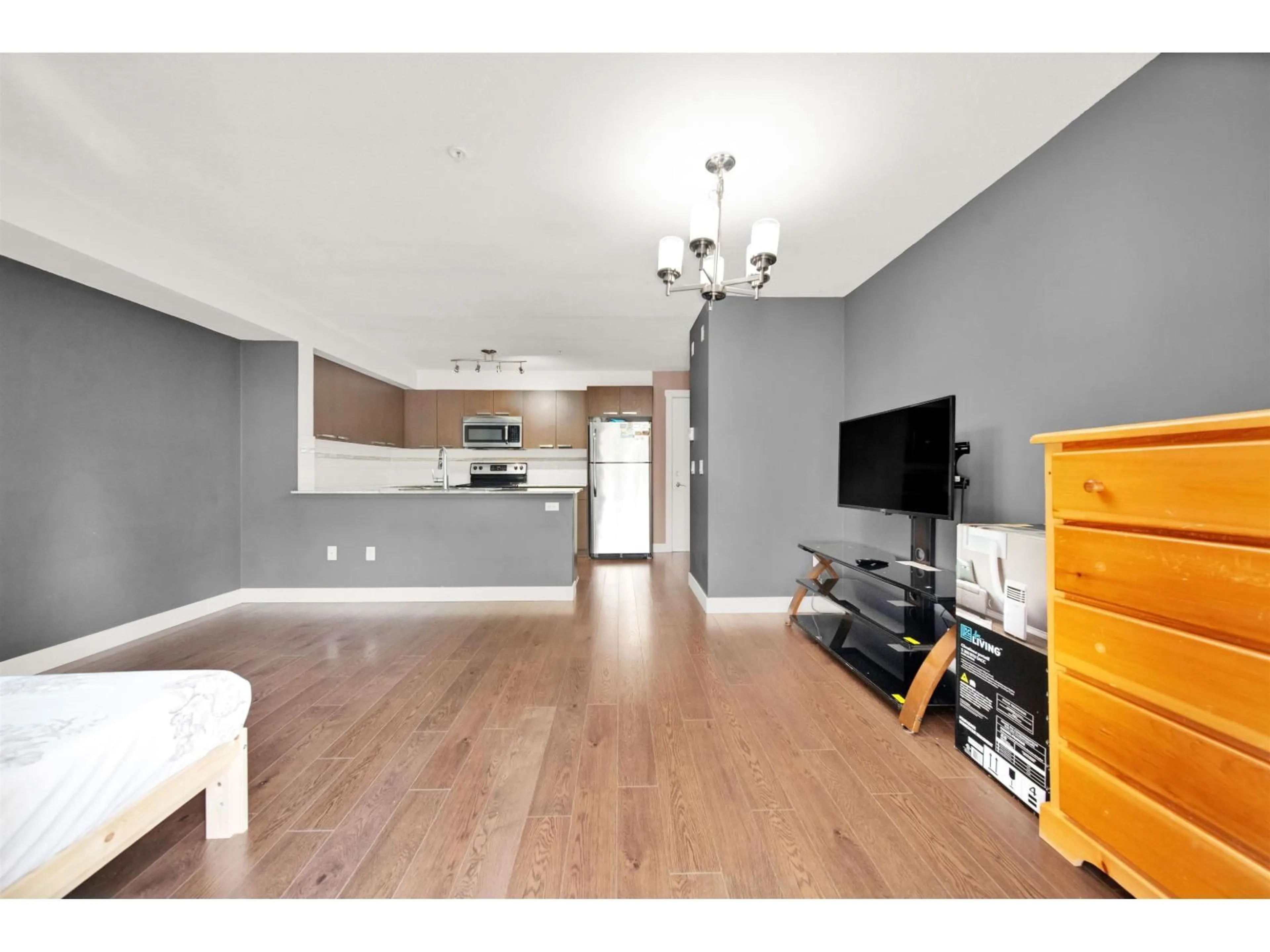 Unknown for 201 - 13883 LAUREL DRIVE, Surrey British Columbia V3T1A8