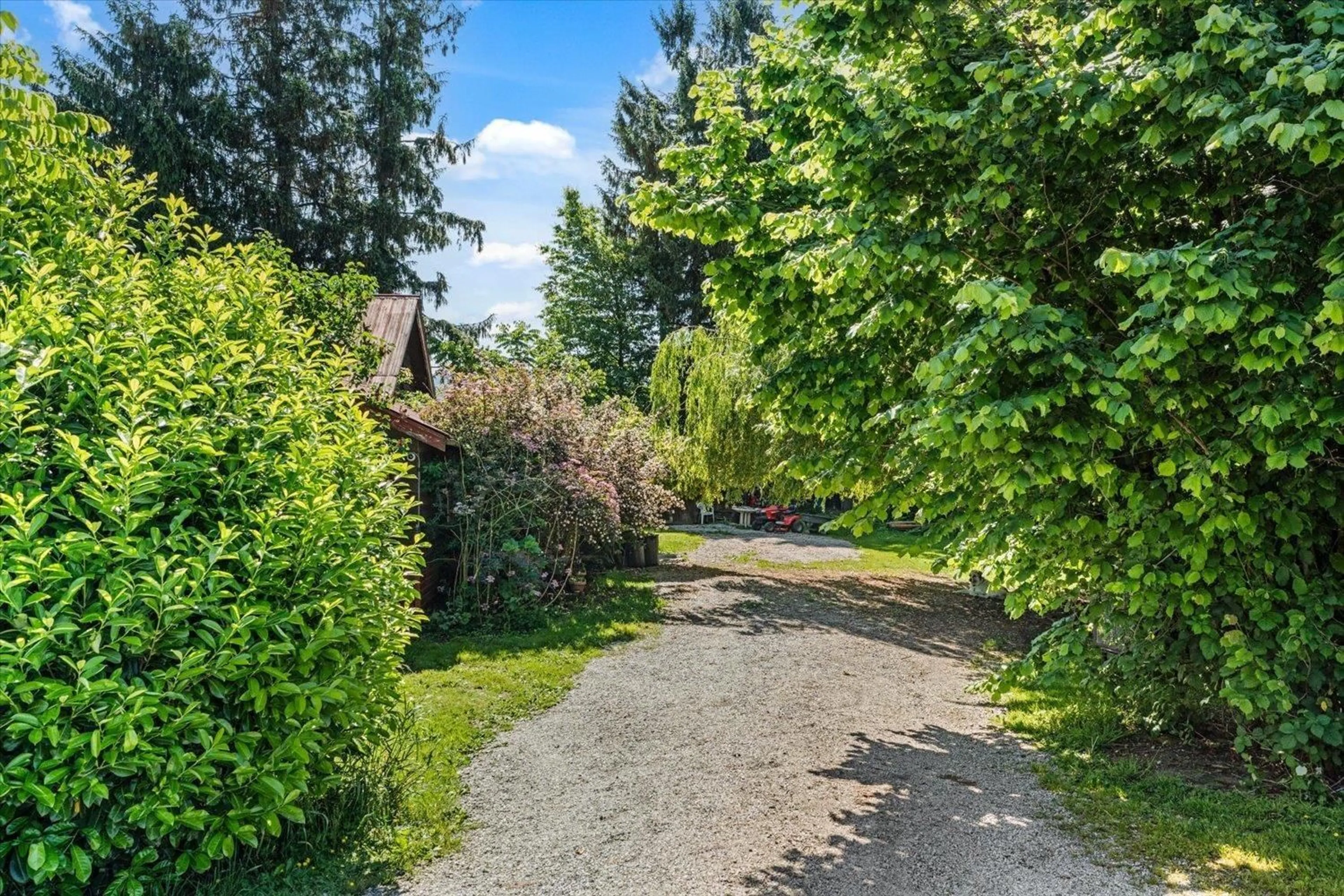 A pic from outside/outdoor area/front of a property/back of a property/a pic from drone, street for 41582 NICOMEN ISLAND TRUNK ROAD, Mission British Columbia V0M1G0