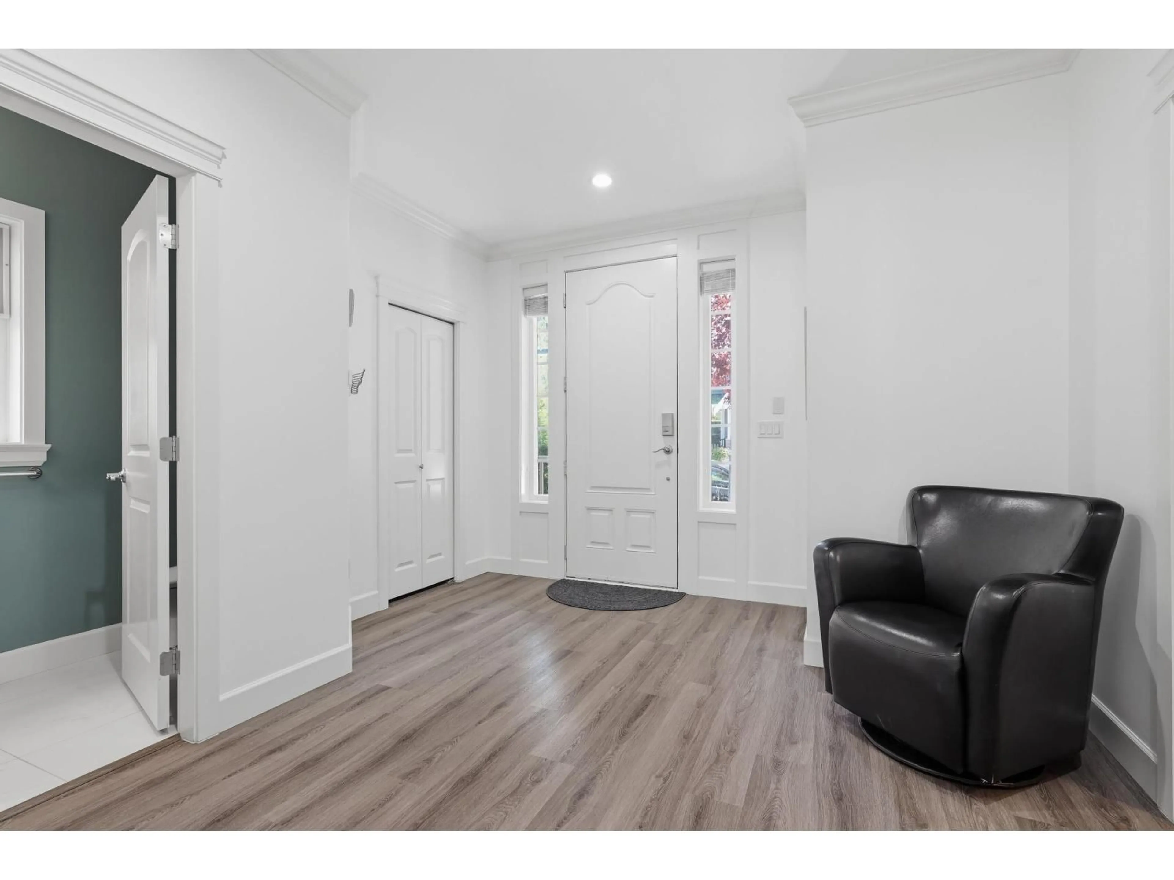 Indoor entryway for 7842 211A STREET, Langley British Columbia V2Y0H4