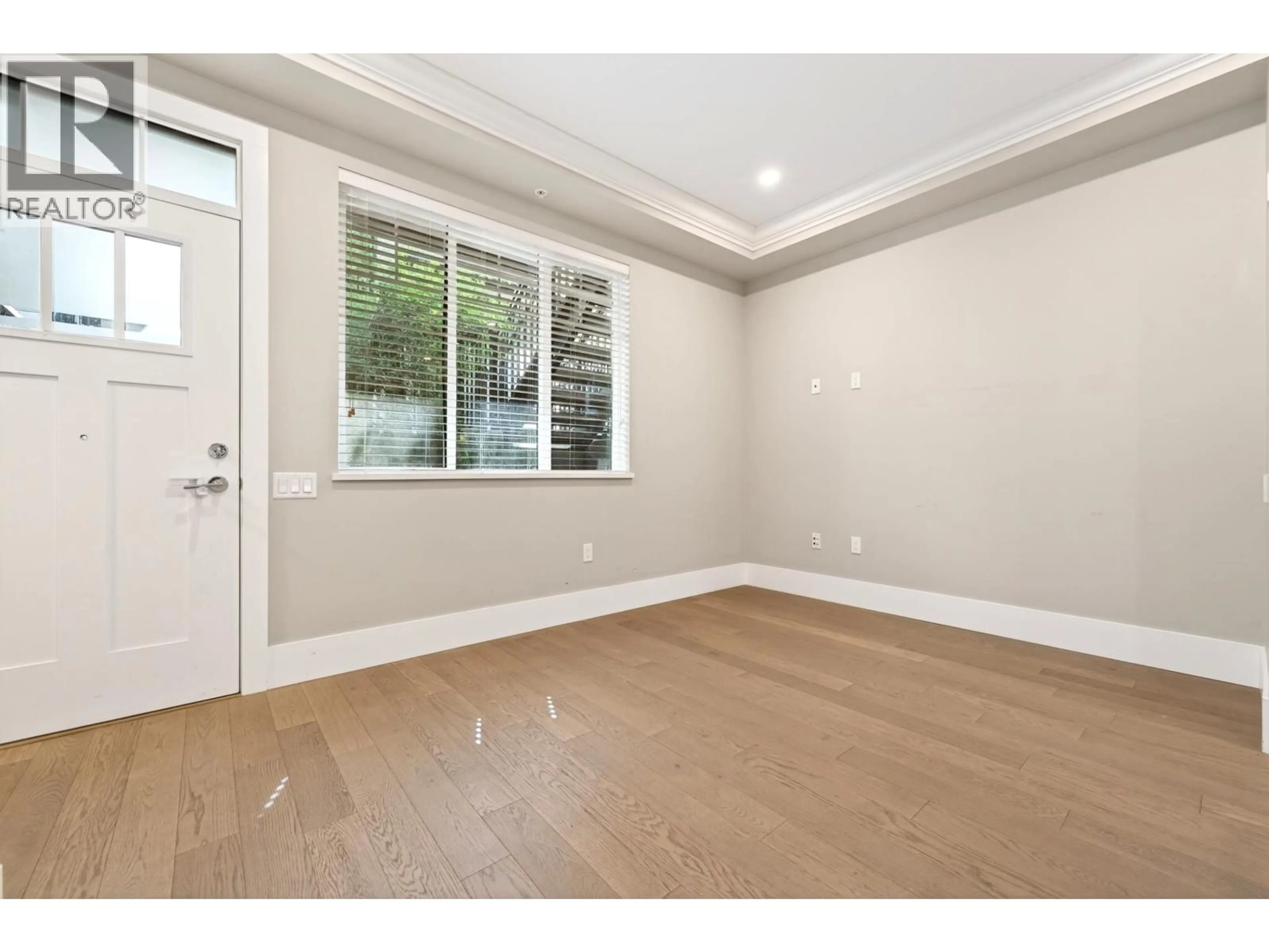 A pic of a room for 7523 YUKON STREET, Vancouver British Columbia V5X2Y4