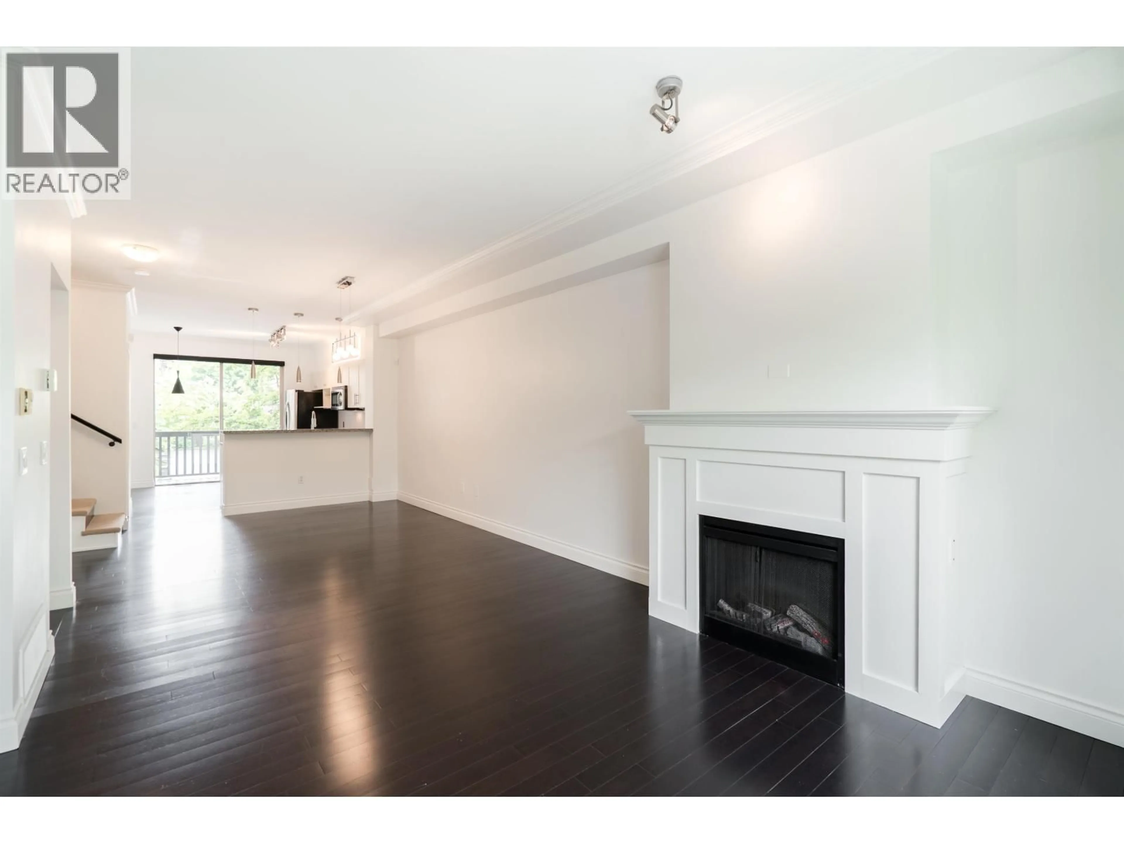 A pic of a room for 98 - 100 KLAHANIE DRIVE, Port Moody British Columbia V3H5K3