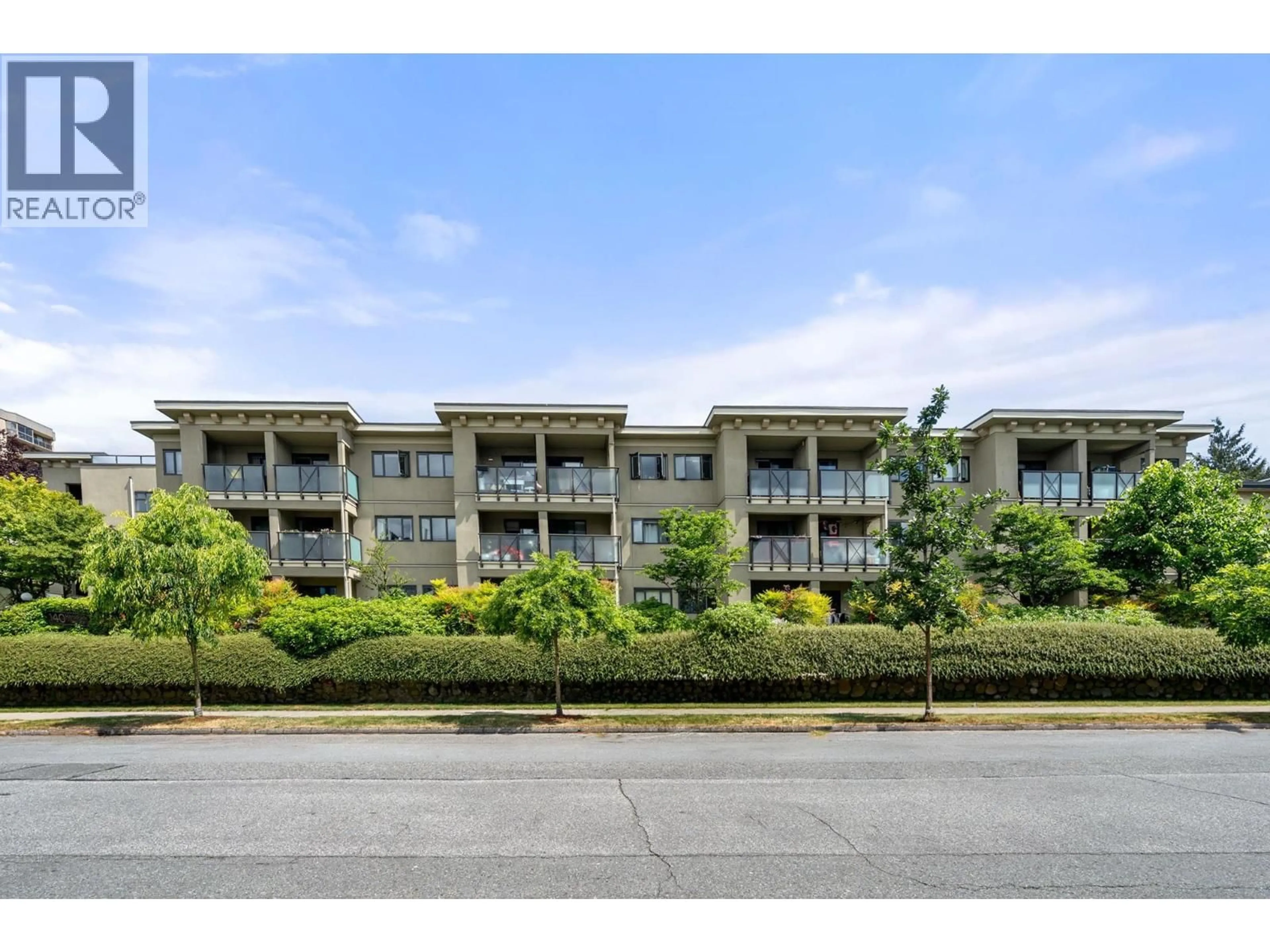 Unknown for 302 - 140 4TH STREET, North Vancouver British Columbia V7L4R1