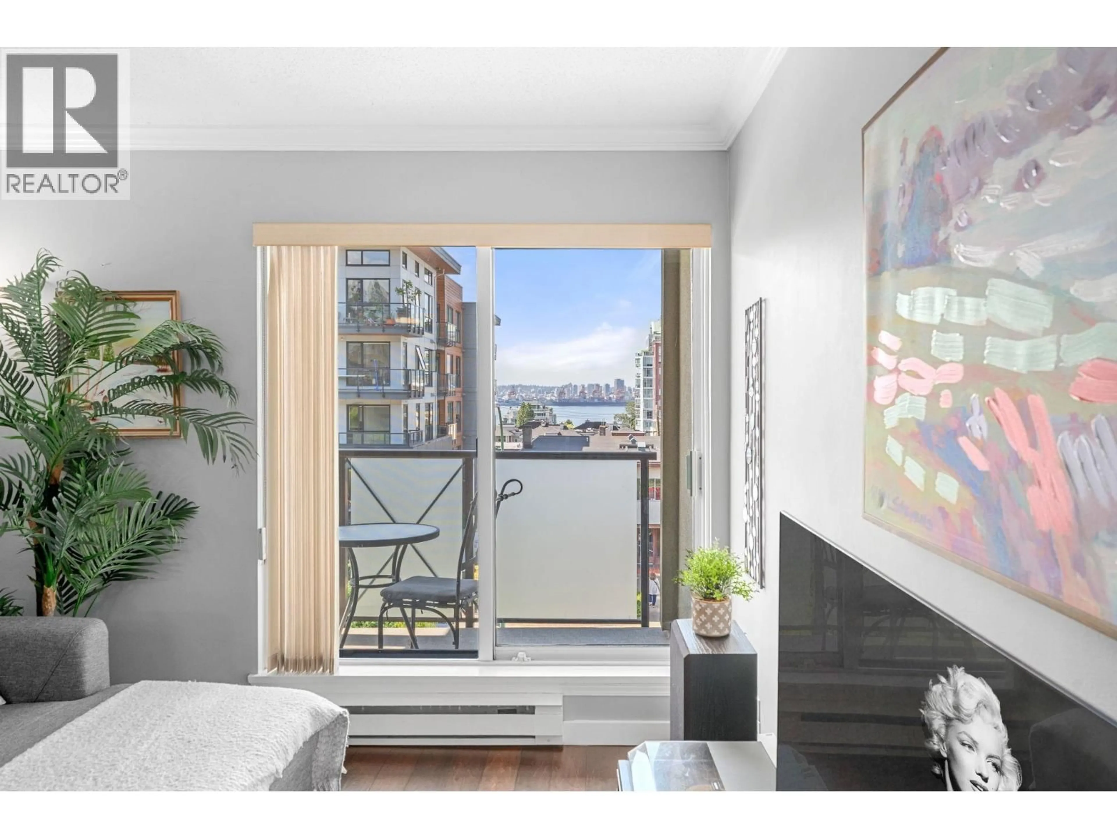 Unknown for 302 - 140 4TH STREET, North Vancouver British Columbia V7L4R1