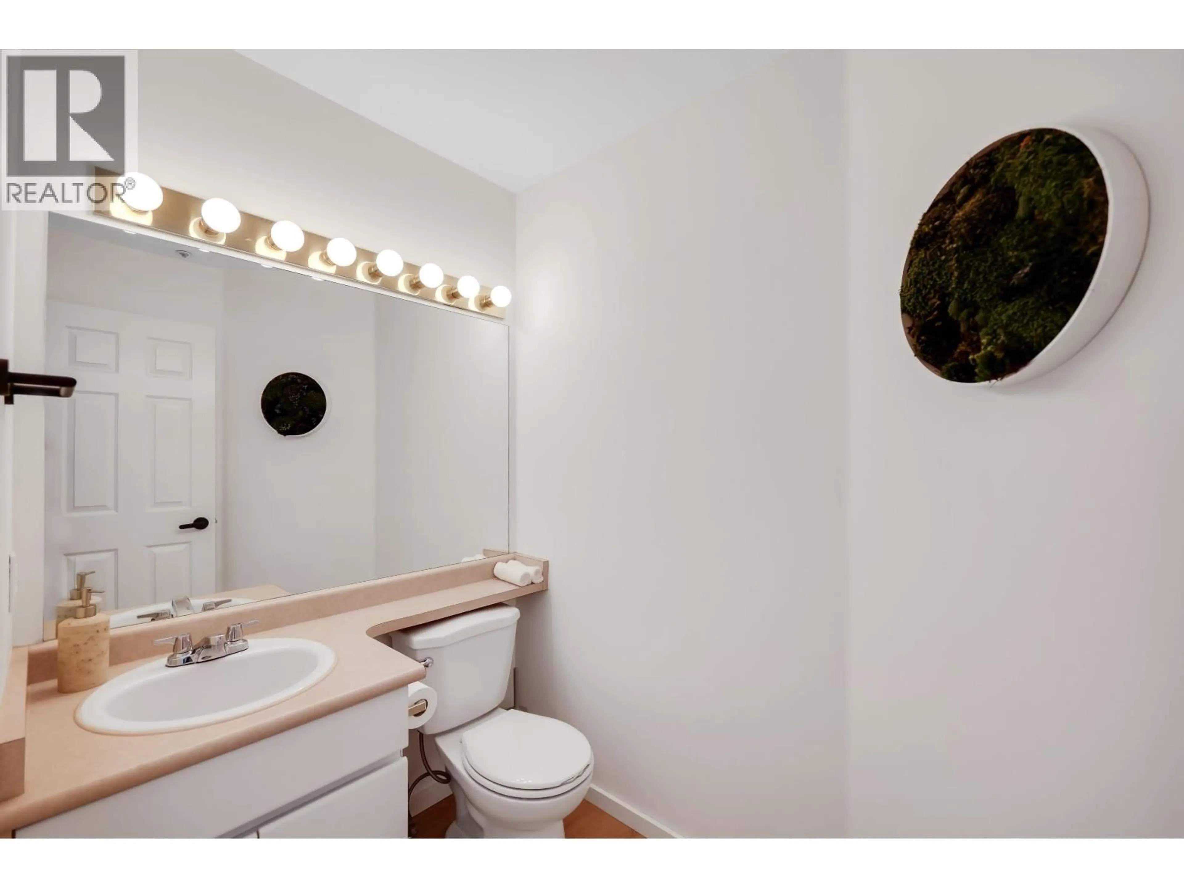 Standard bathroom, unknown for 46 - 2401 MAMQUAM ROAD, Squamish British Columbia V8B0H6