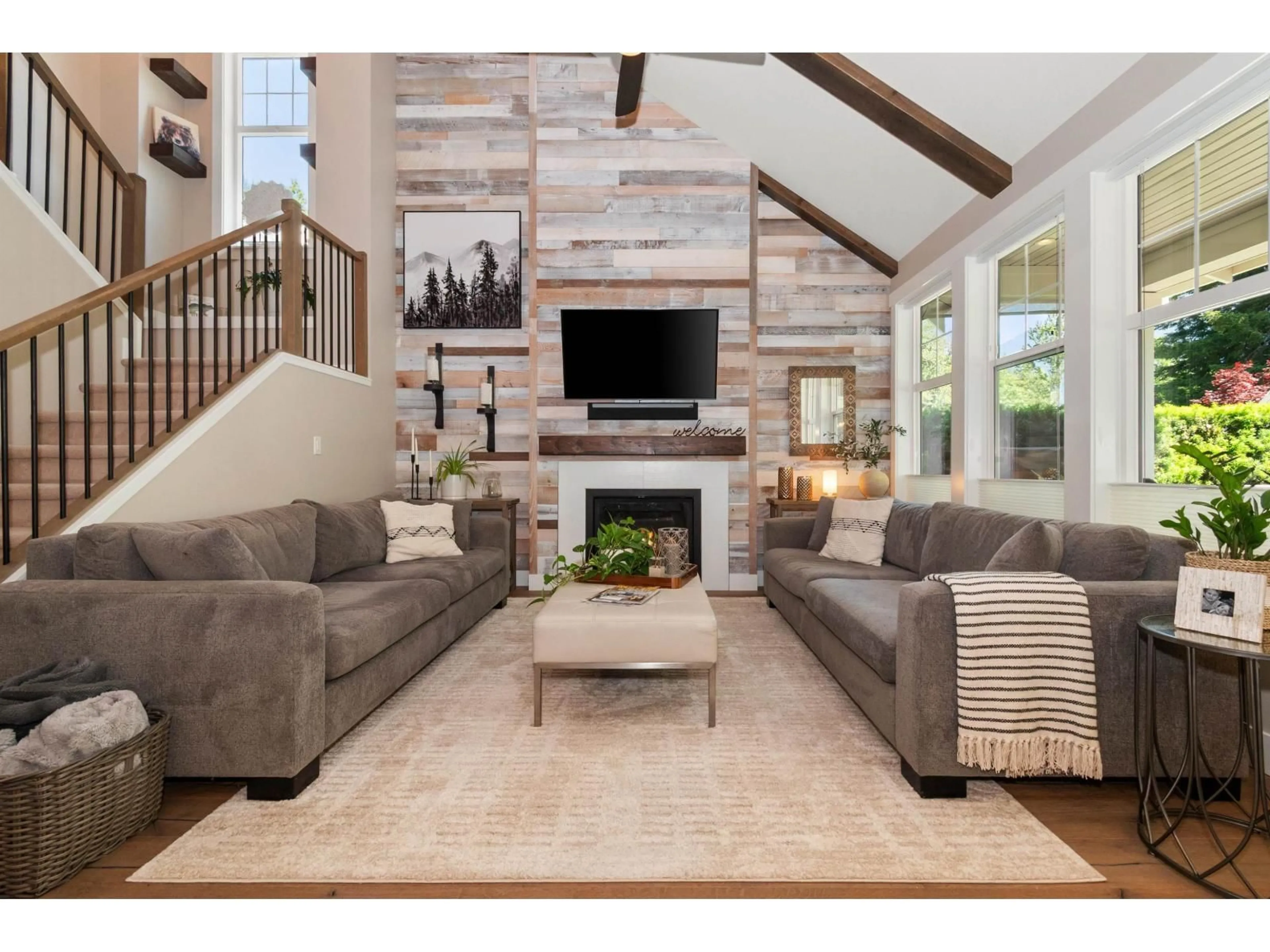 Living room with furniture, wood/laminate floor for 43284 WATER MILL WAY, Lindell Beach British Columbia V2R0Z4