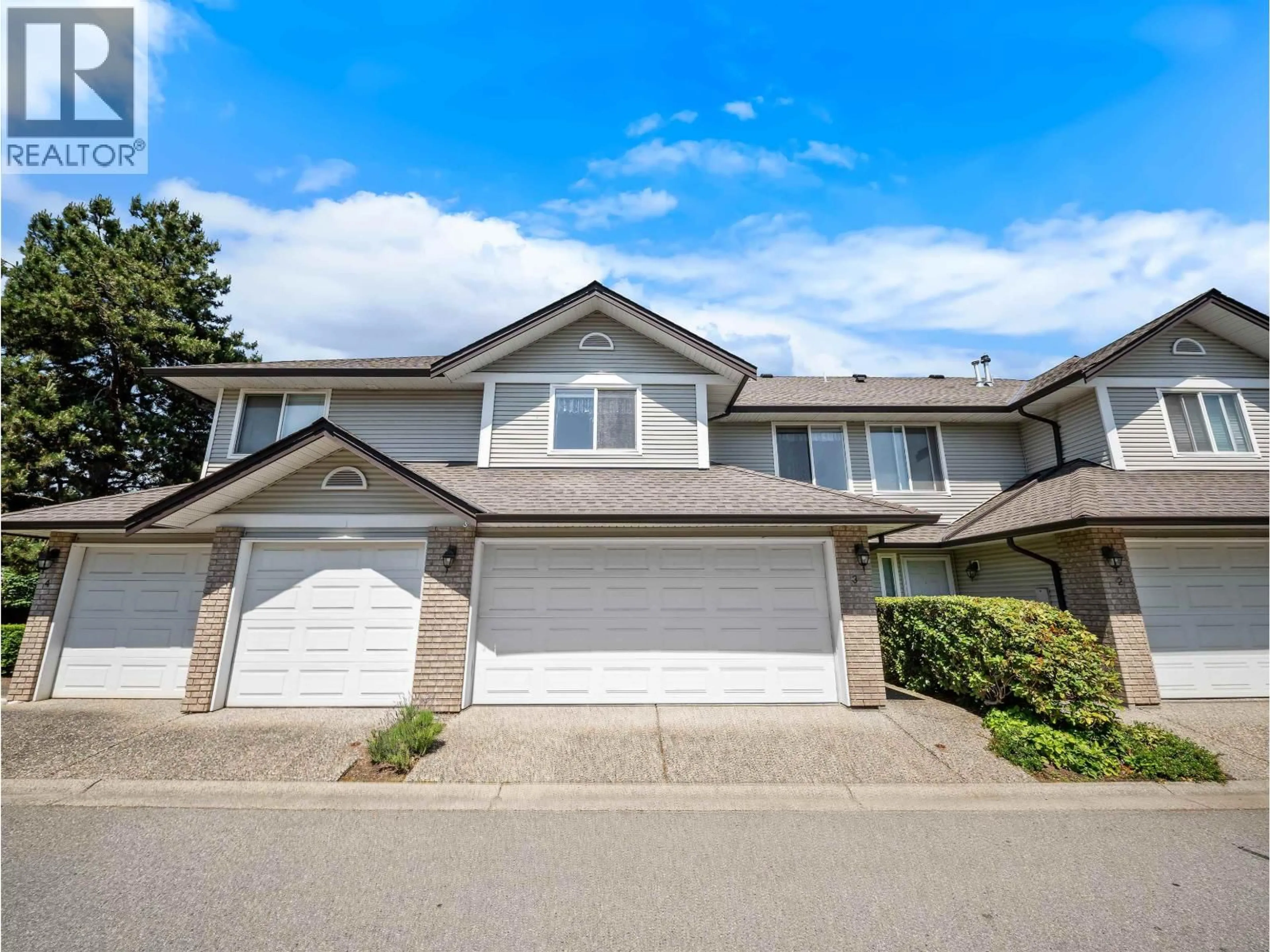 Home with vinyl exterior material, street for 3 - 1370 RIVERWOOD GATE, Port Coquitlam British Columbia V3B7V7