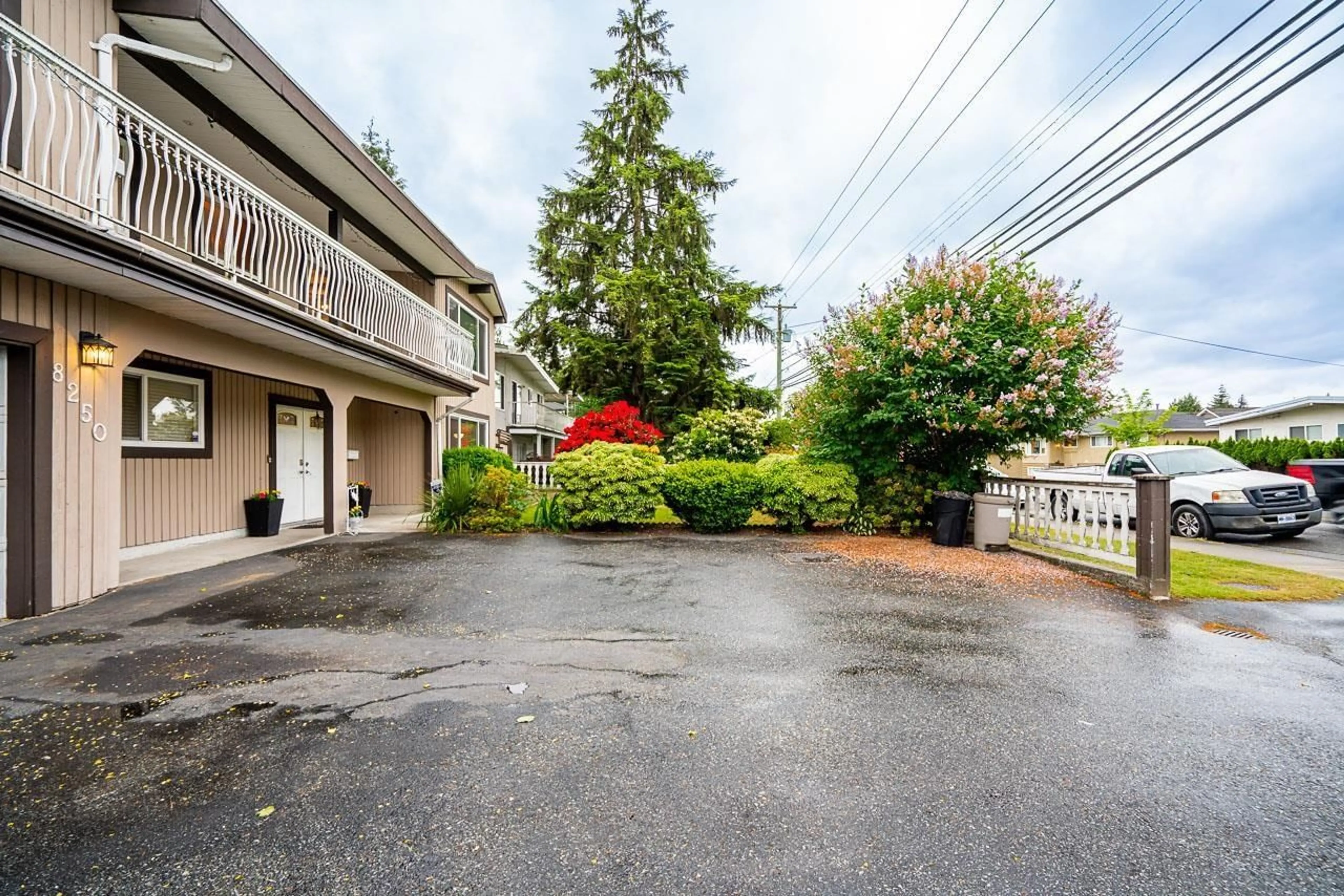 Patio, street for 8250 112 STREET, Delta British Columbia V4C4W6