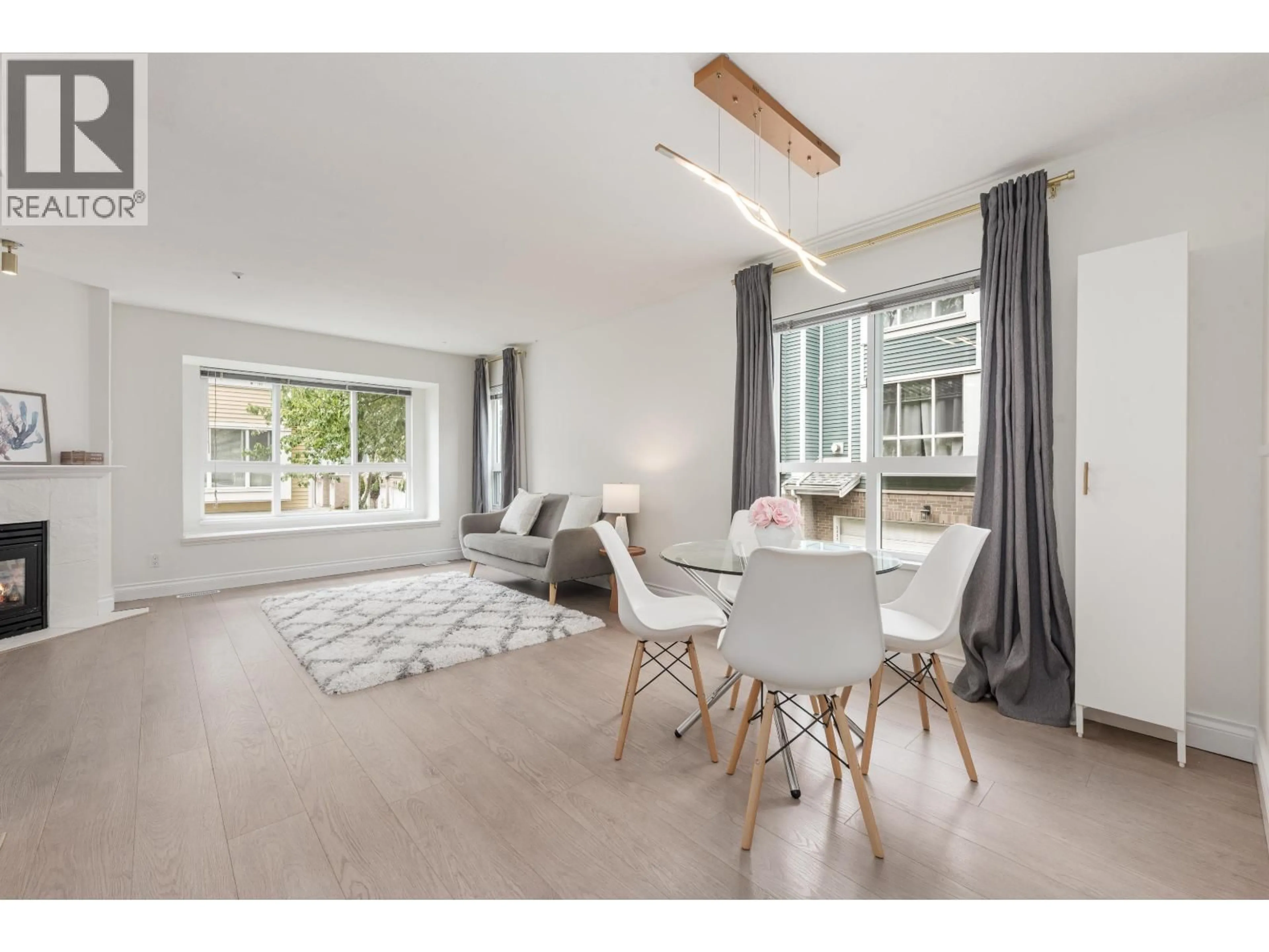 Unknown for 8431 JELLICOE STREET, Vancouver British Columbia V5S2J4