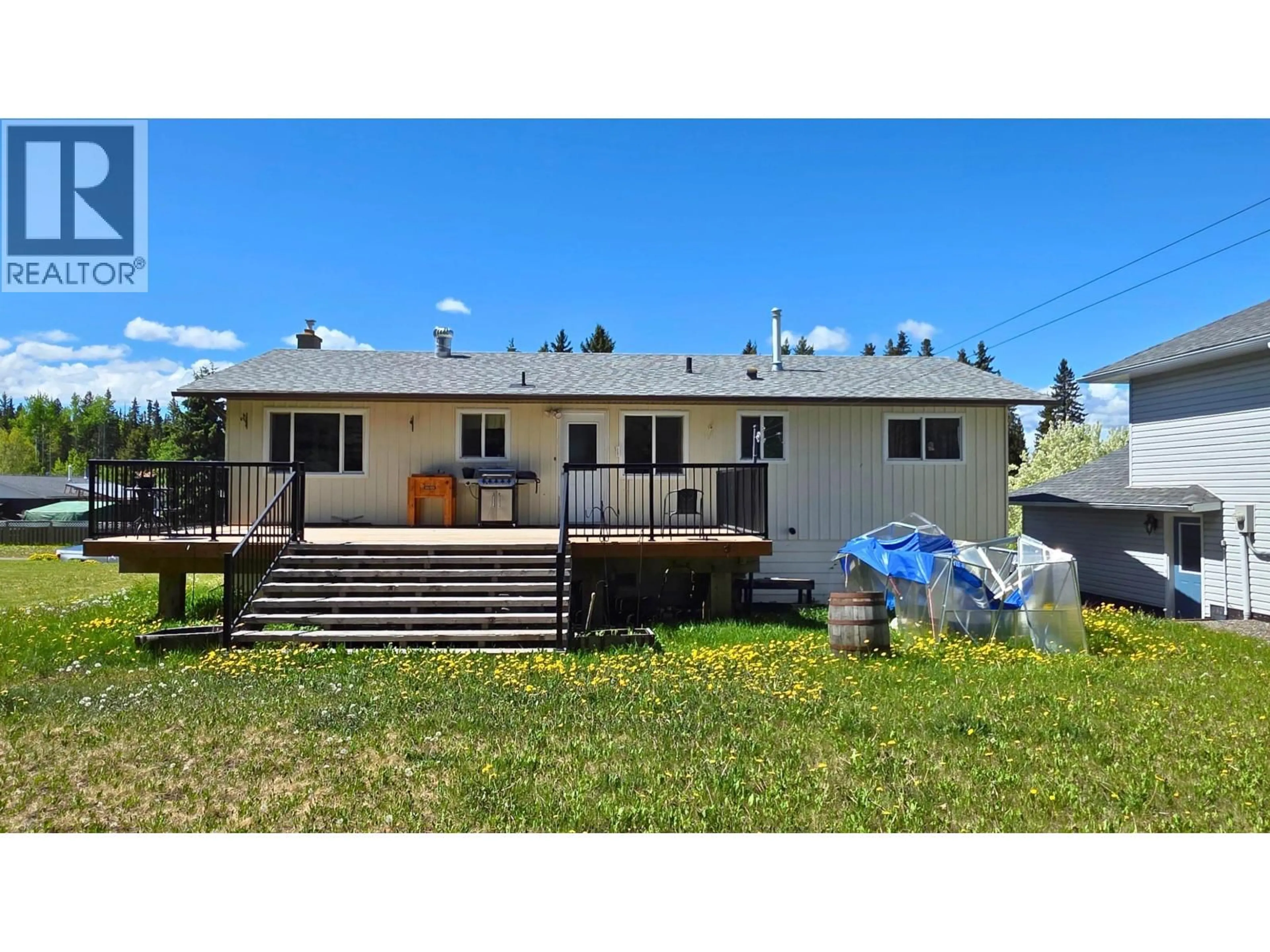 Home with vinyl exterior material, unknown for 3865 OMINECA CRESCENT, Houston British Columbia V0J1Z2
