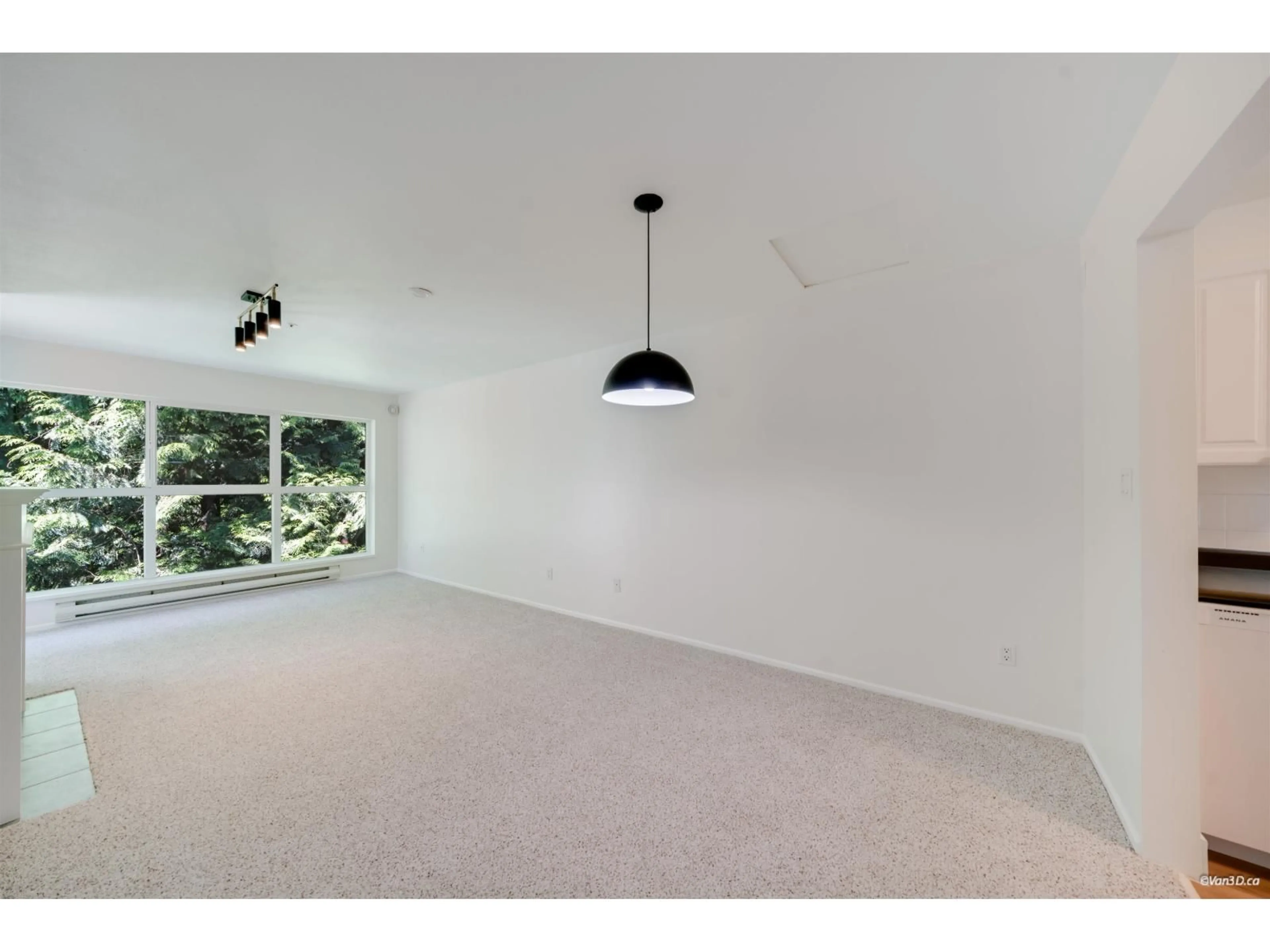 A pic of a room for 407 - 9626 148 STREET, Surrey British Columbia V3R0W2