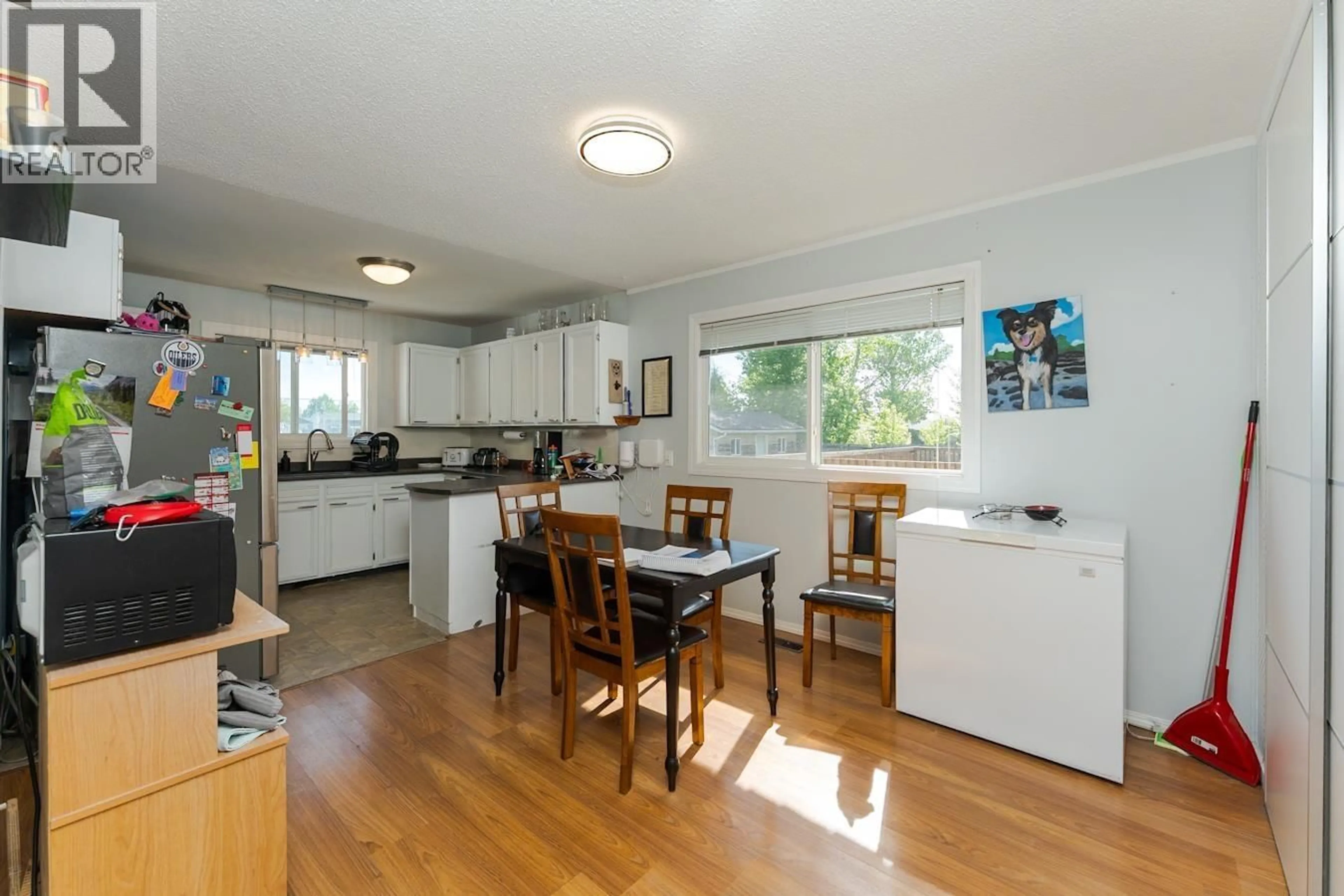 Standard kitchen, wood/laminate floor for 1086 LIMESTONE CRESCENT, Prince George British Columbia V2M4Z2