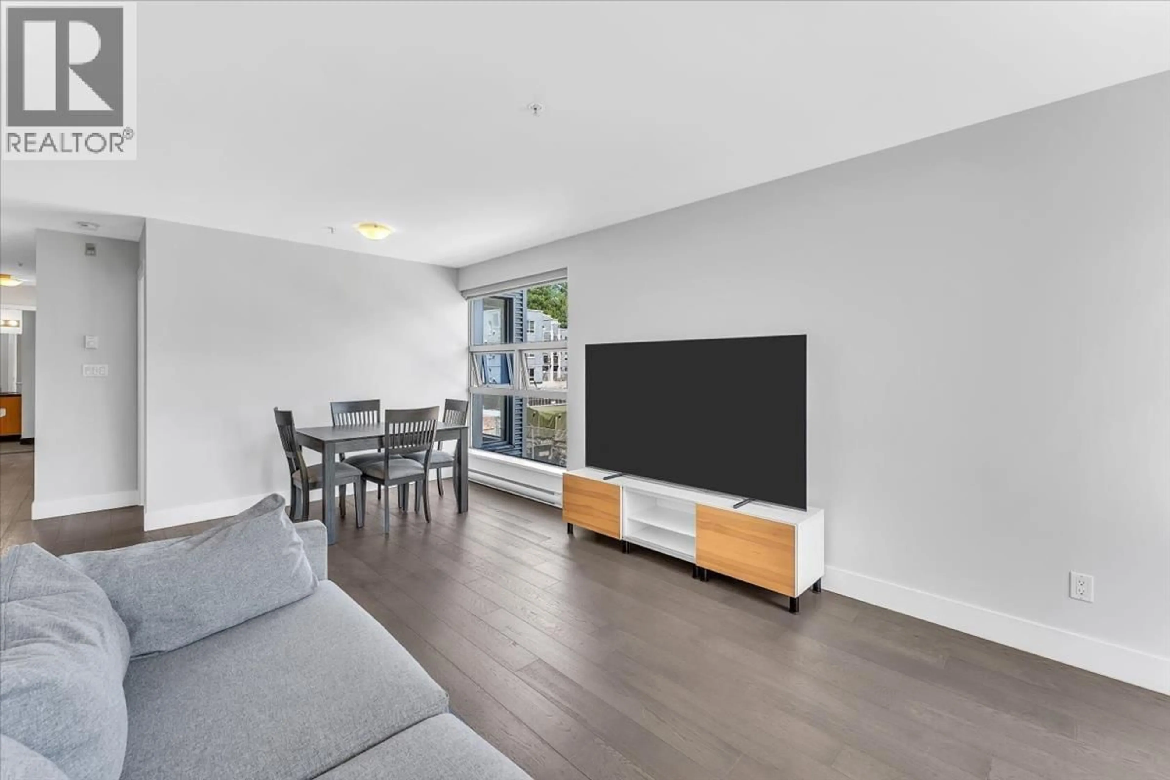 Living room with furniture, unknown for 302 - 2680 ARBUTUS STREET, Vancouver British Columbia V6J5L8