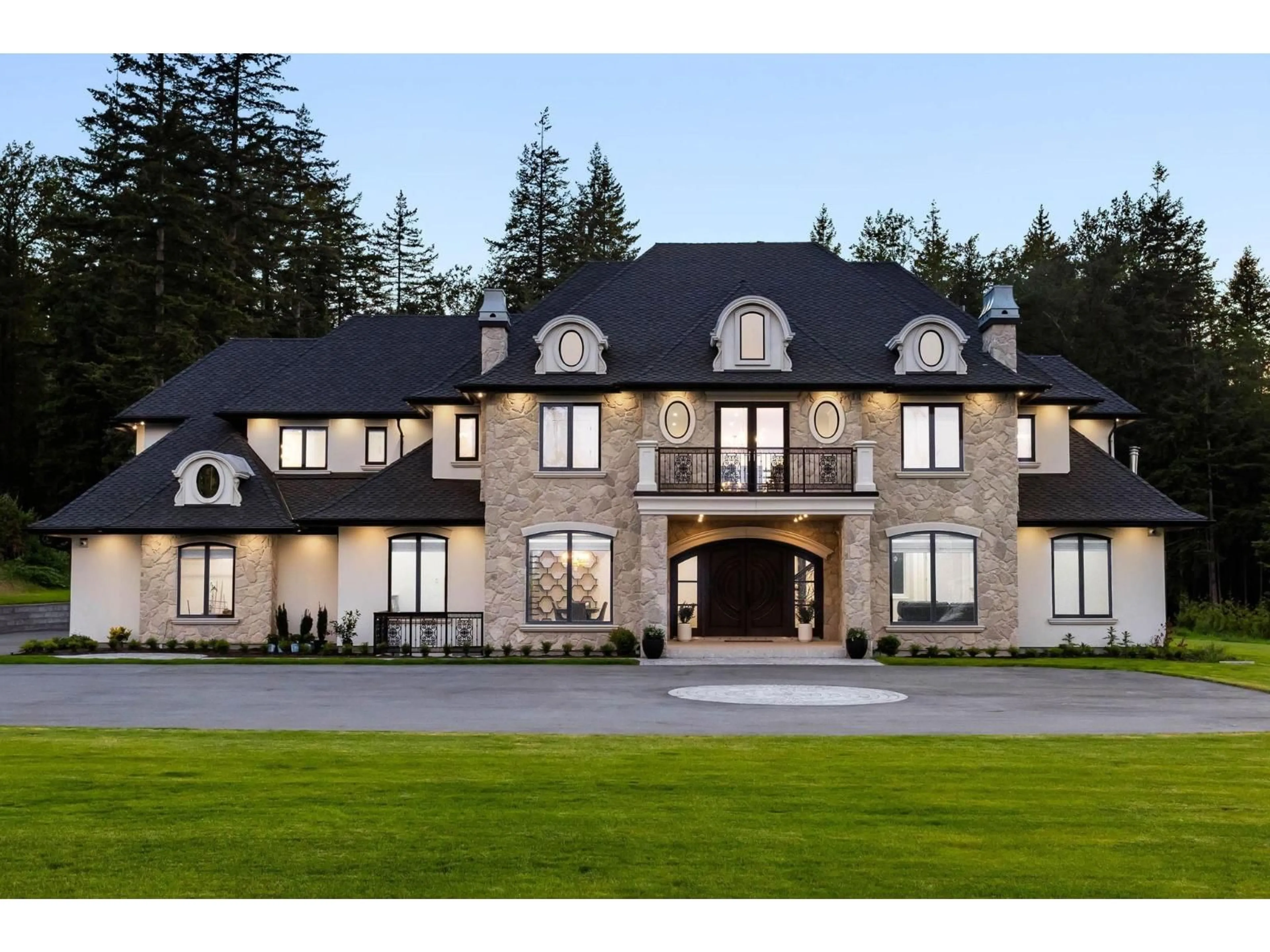 Home with brick exterior material, unknown for 123 208 STREET, Langley British Columbia V2Z1T7