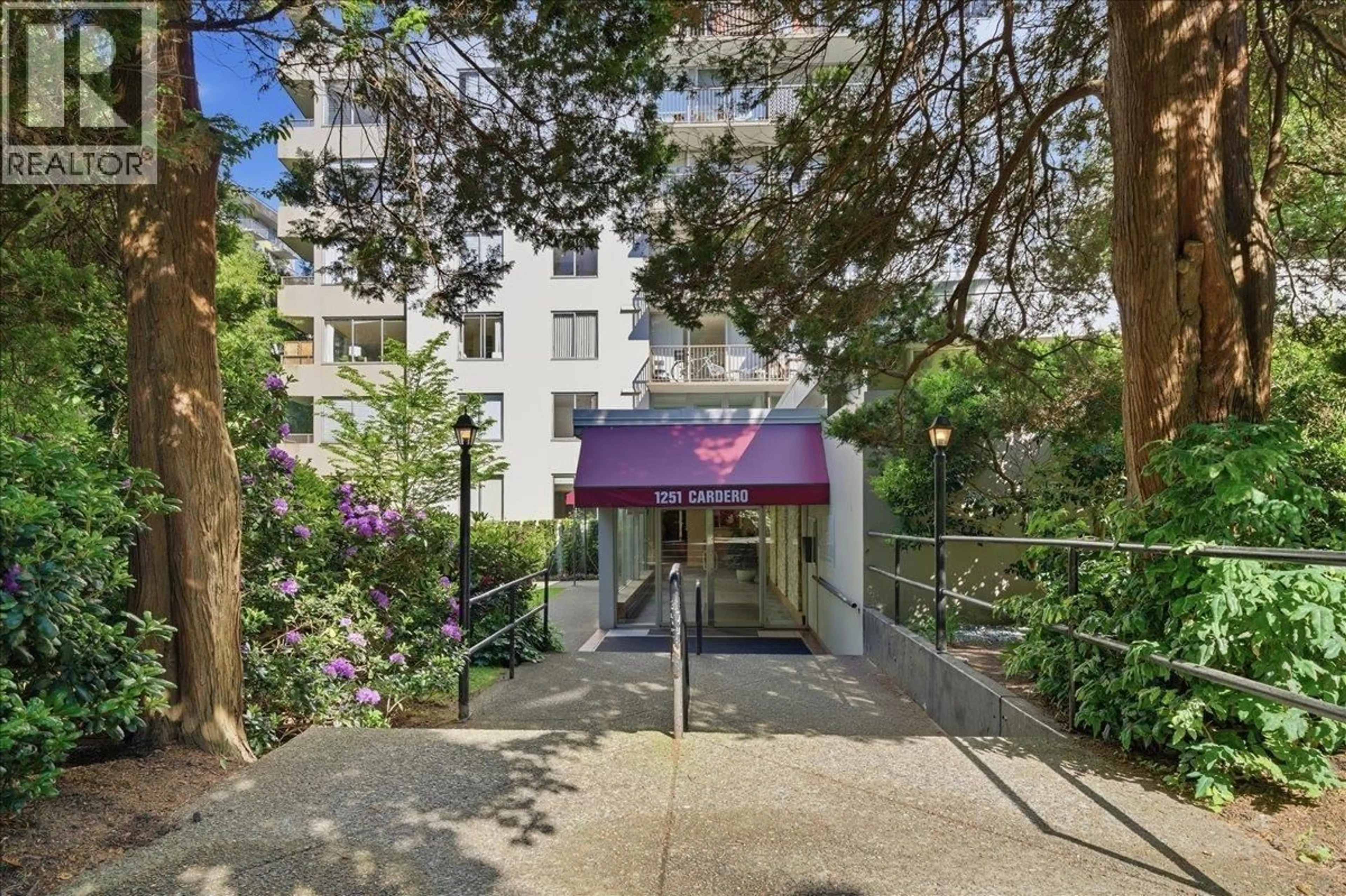 Unknown for 802 - 1251 CARDERO STREET, Vancouver British Columbia V6G2H9