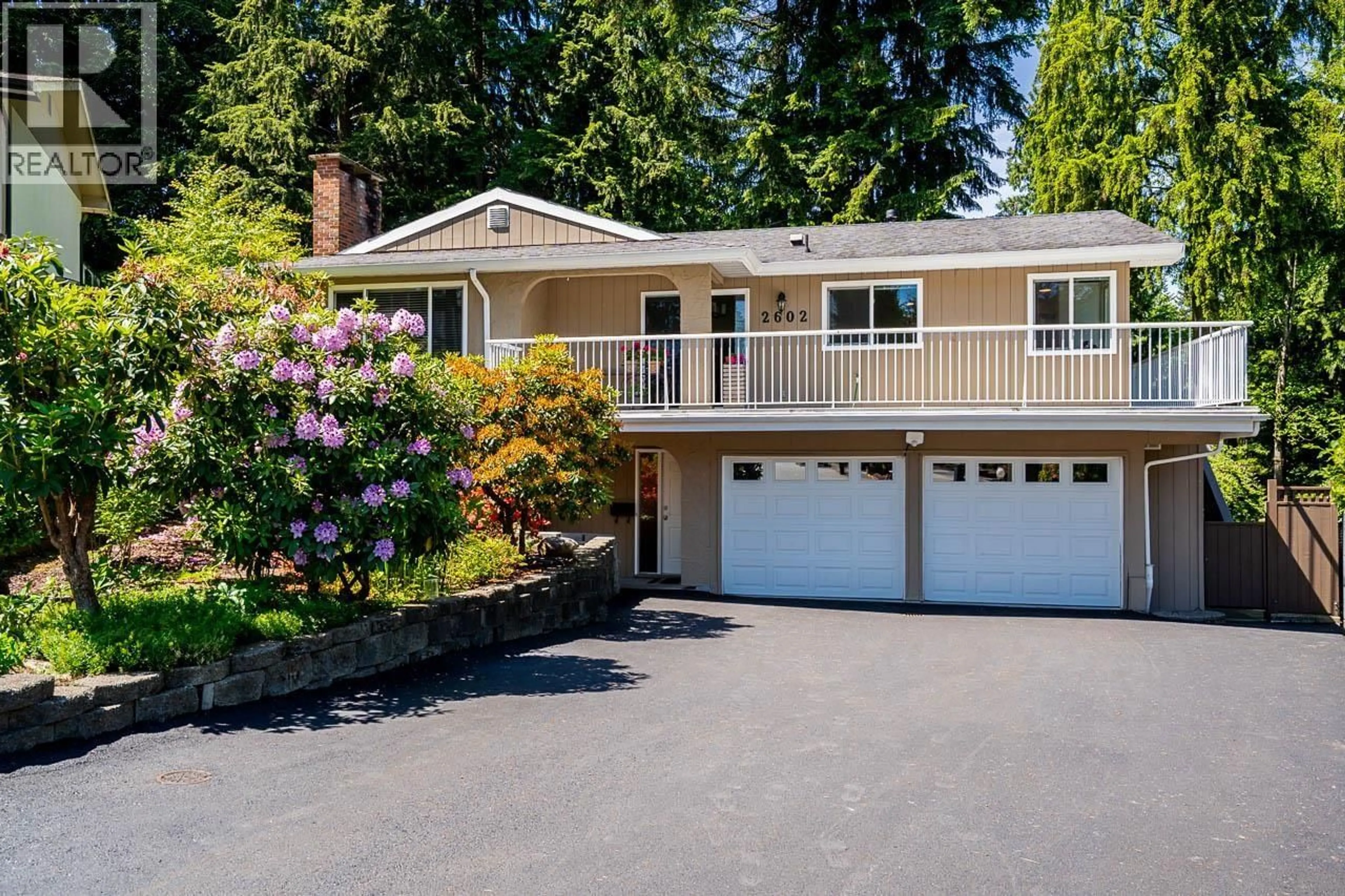 Home with vinyl exterior material, water/lake/river/ocean view for 2602 HAWSER AVENUE, Coquitlam British Columbia V3C4E1