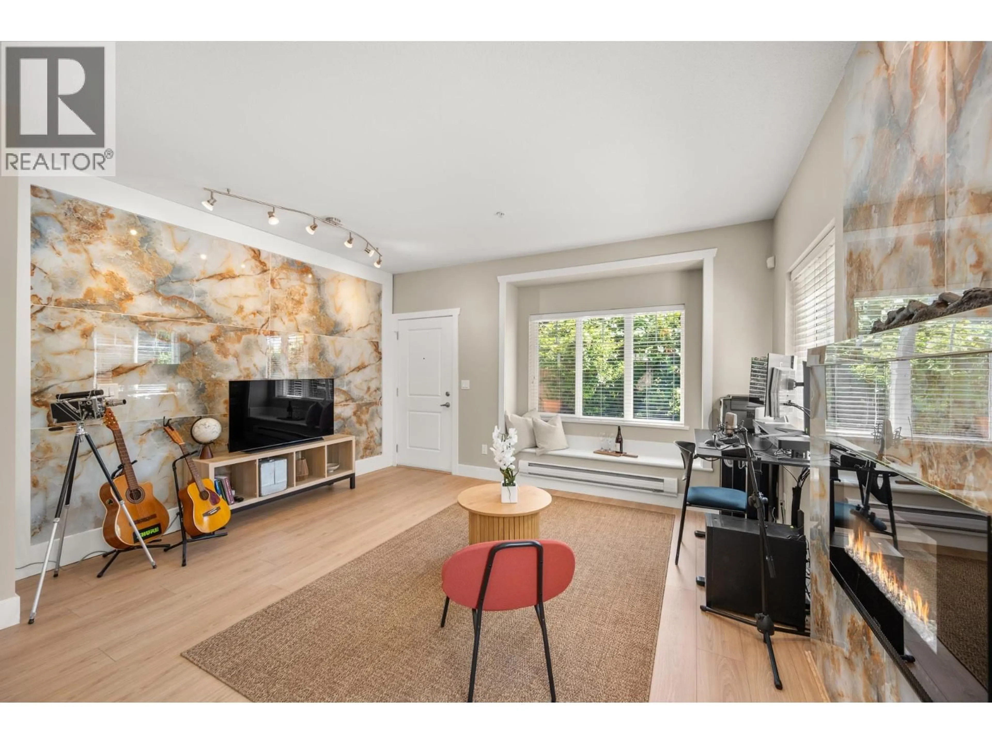 Living room with furniture, unknown for 111 - 368 ELLESMERE AVENUE, Burnaby British Columbia V5B3S9