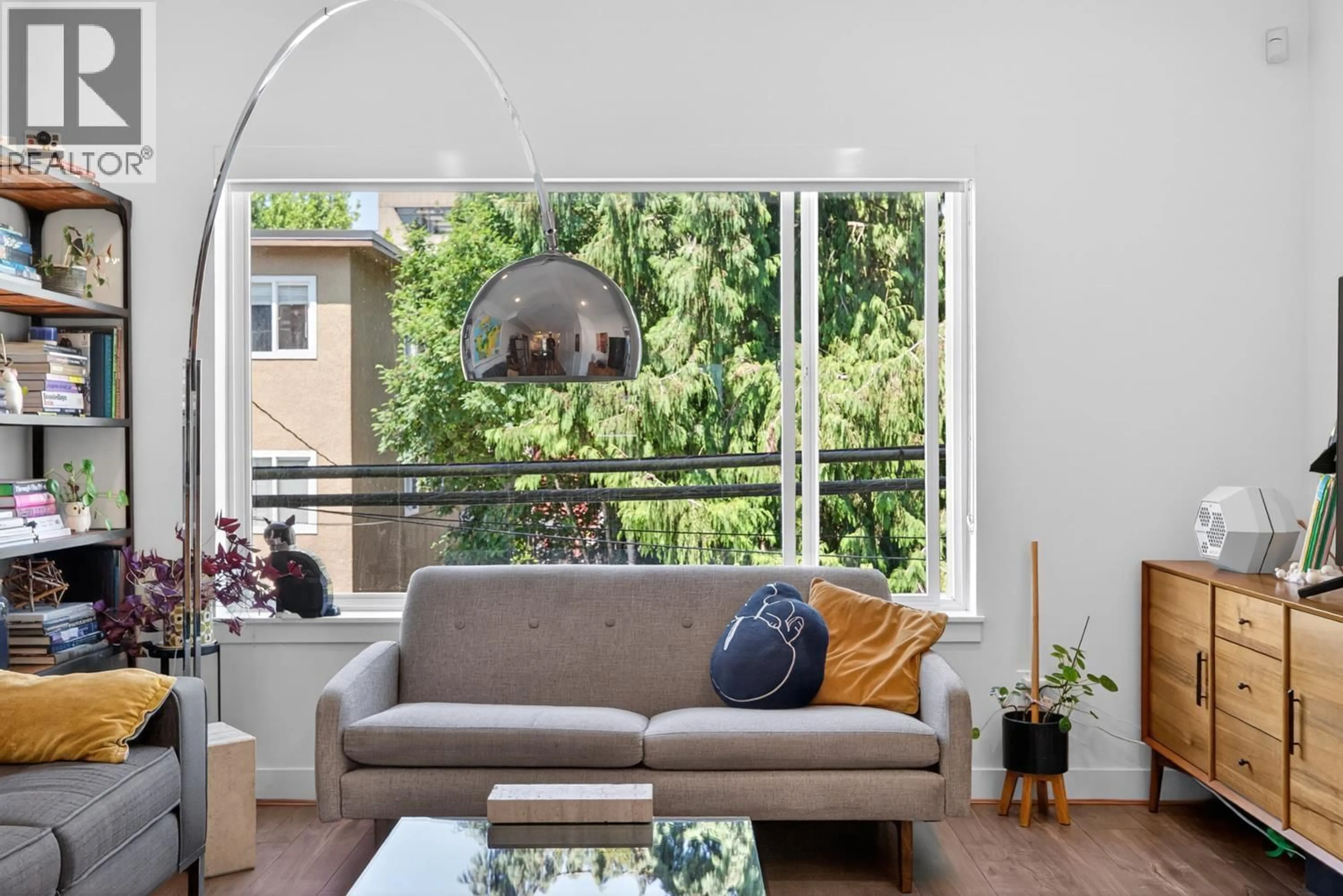 Living room with furniture, unknown for 217 - 455 16TH AVENUE, Vancouver British Columbia V5T2T8